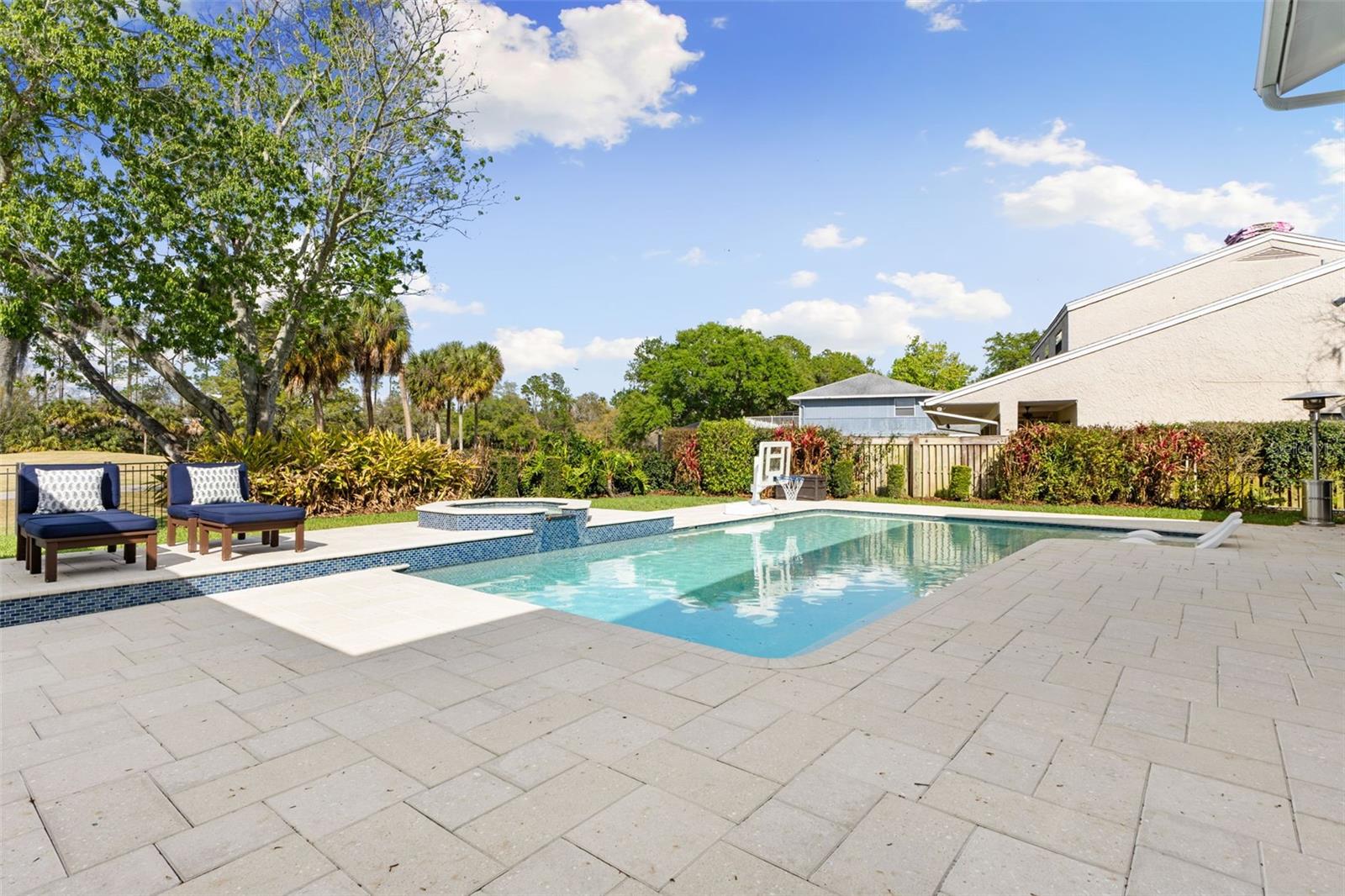 4009 PRIORY CIR, TAMPA, FL, 33618