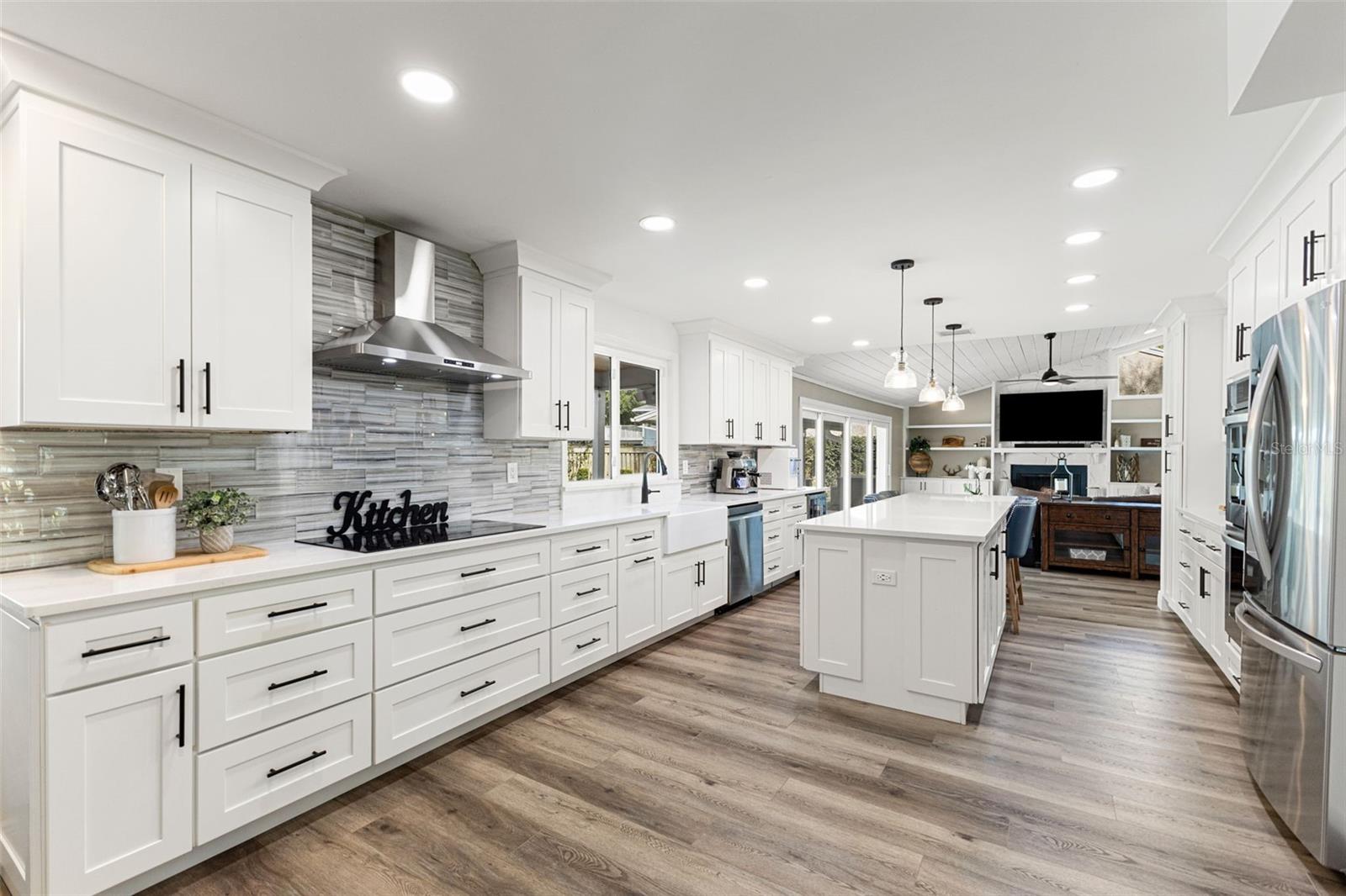 4009 PRIORY CIR, TAMPA, FL, 33618