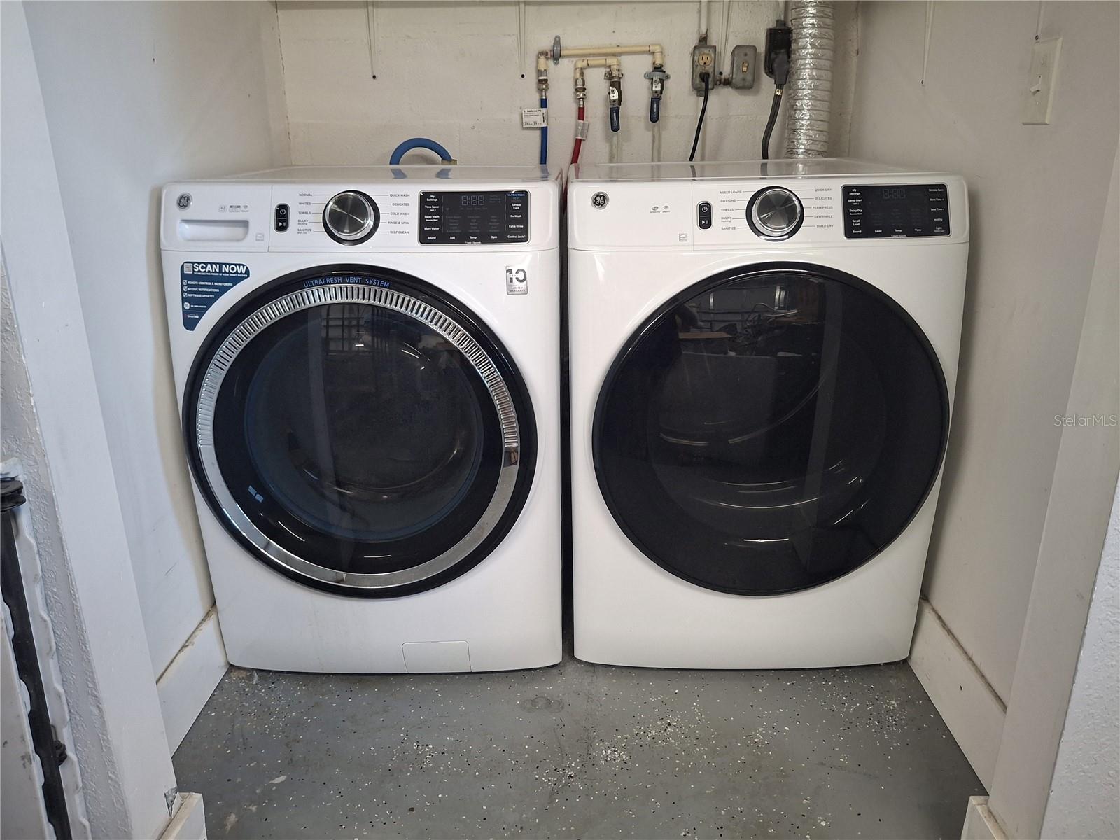 1475 CANTERBURY DR, CLEARWATER, FL, 33756