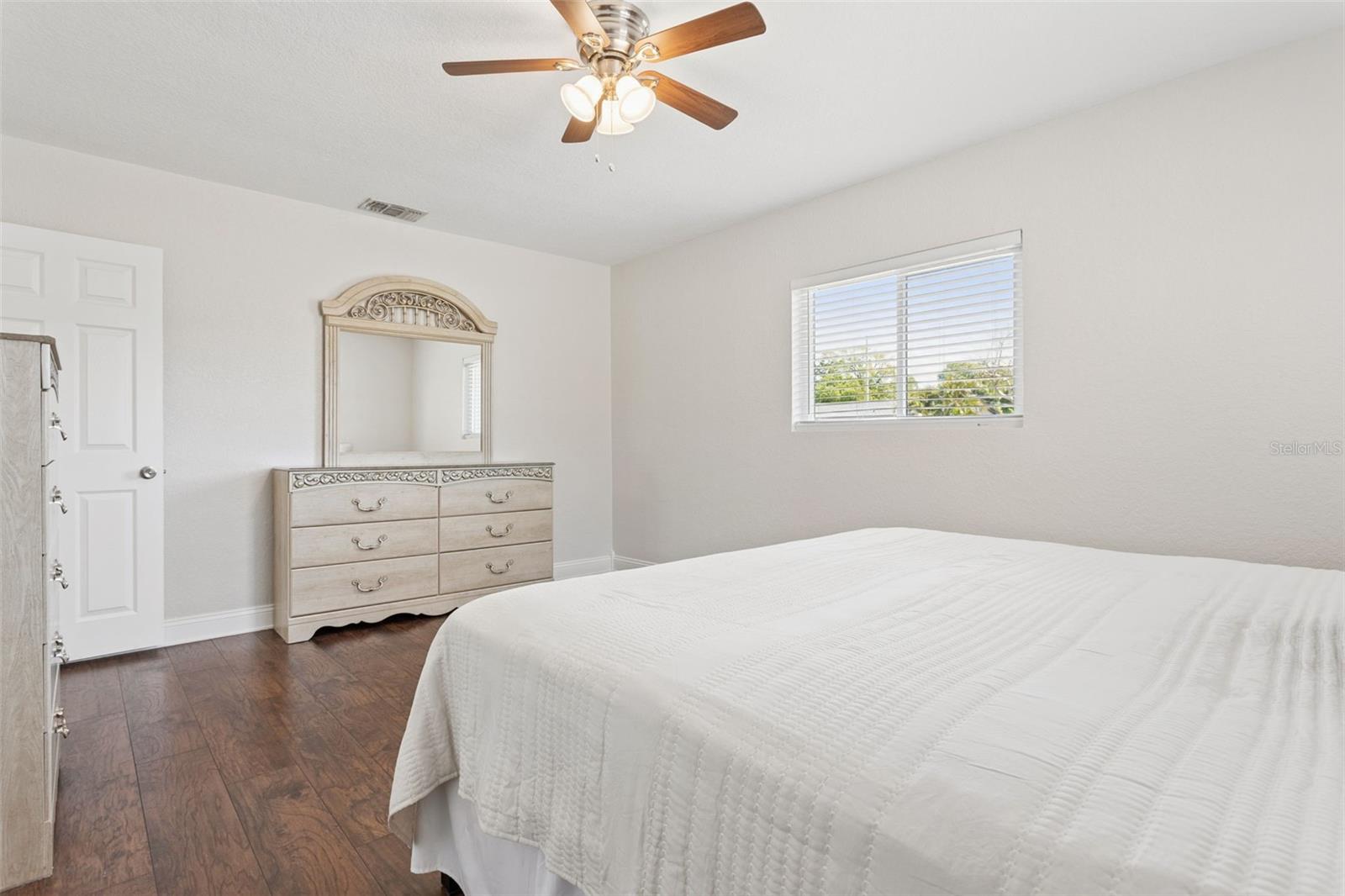 1475 CANTERBURY DR, CLEARWATER, FL, 33756