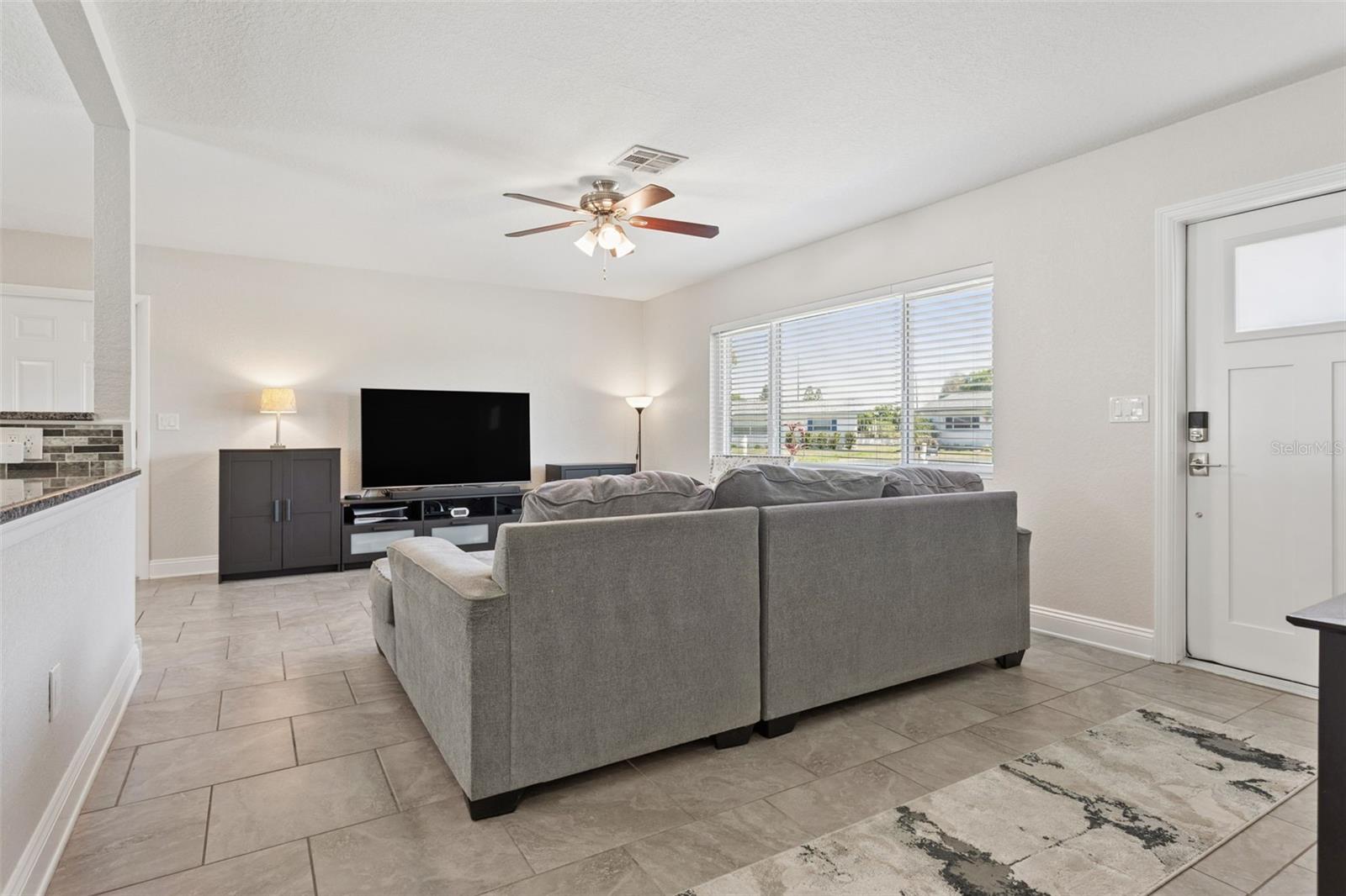 1475 CANTERBURY DR, CLEARWATER, FL, 33756