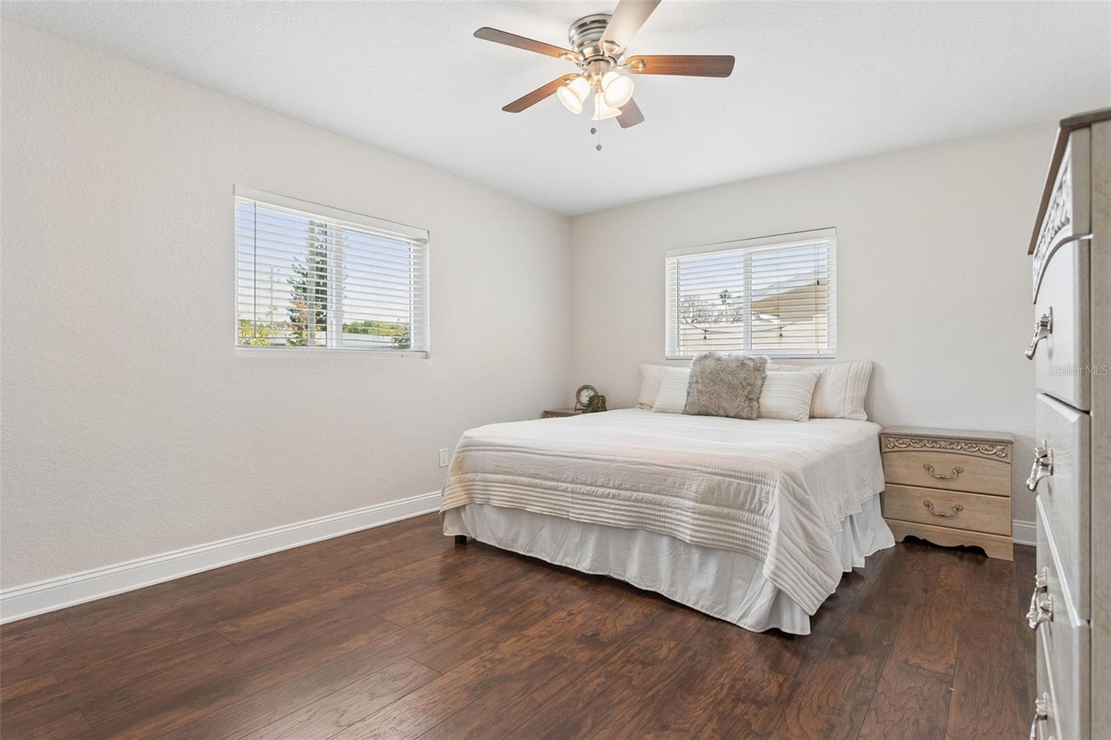 1475 CANTERBURY DR, CLEARWATER, FL, 33756