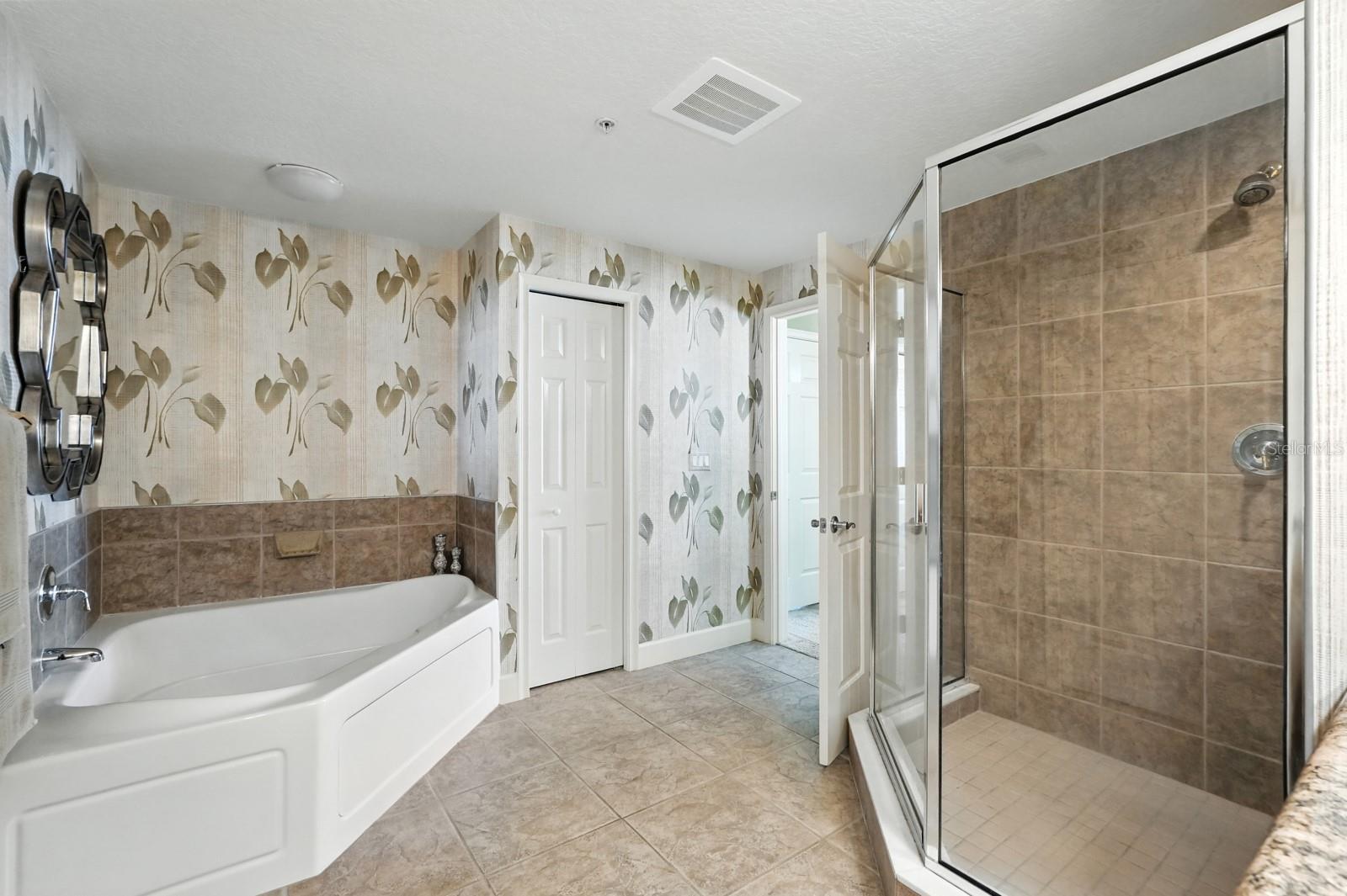2403 S ATLANTIC AVE #409, DAYTONA BEACH SHORES, FL, 32118