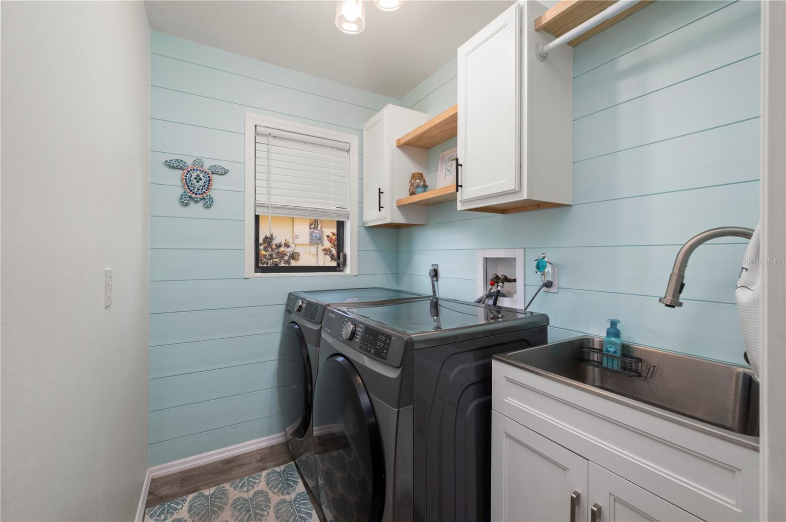 46 BUNKER CT, ROTONDA WEST, FL, 33947