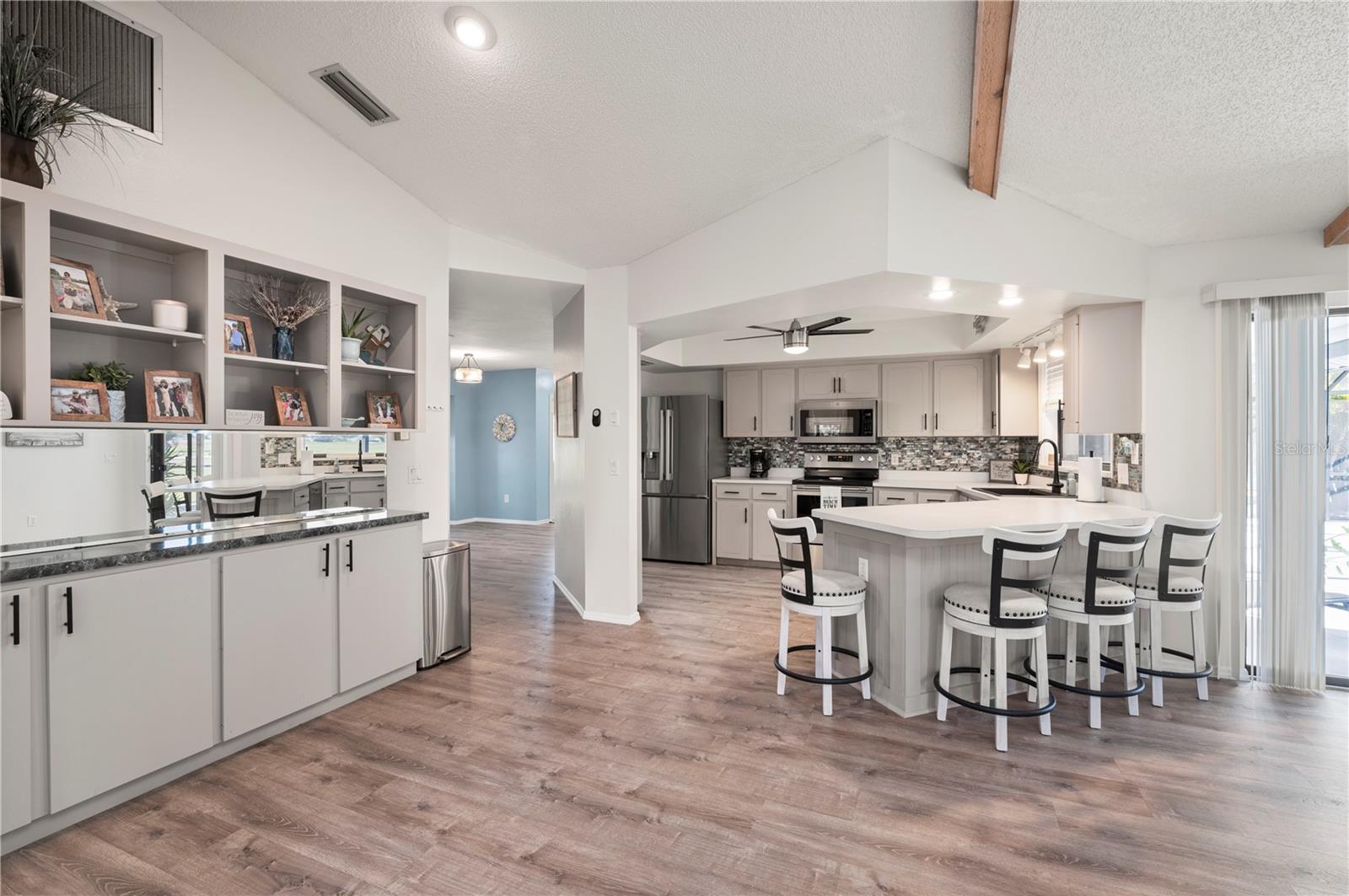 46 BUNKER CT, ROTONDA WEST, FL, 33947