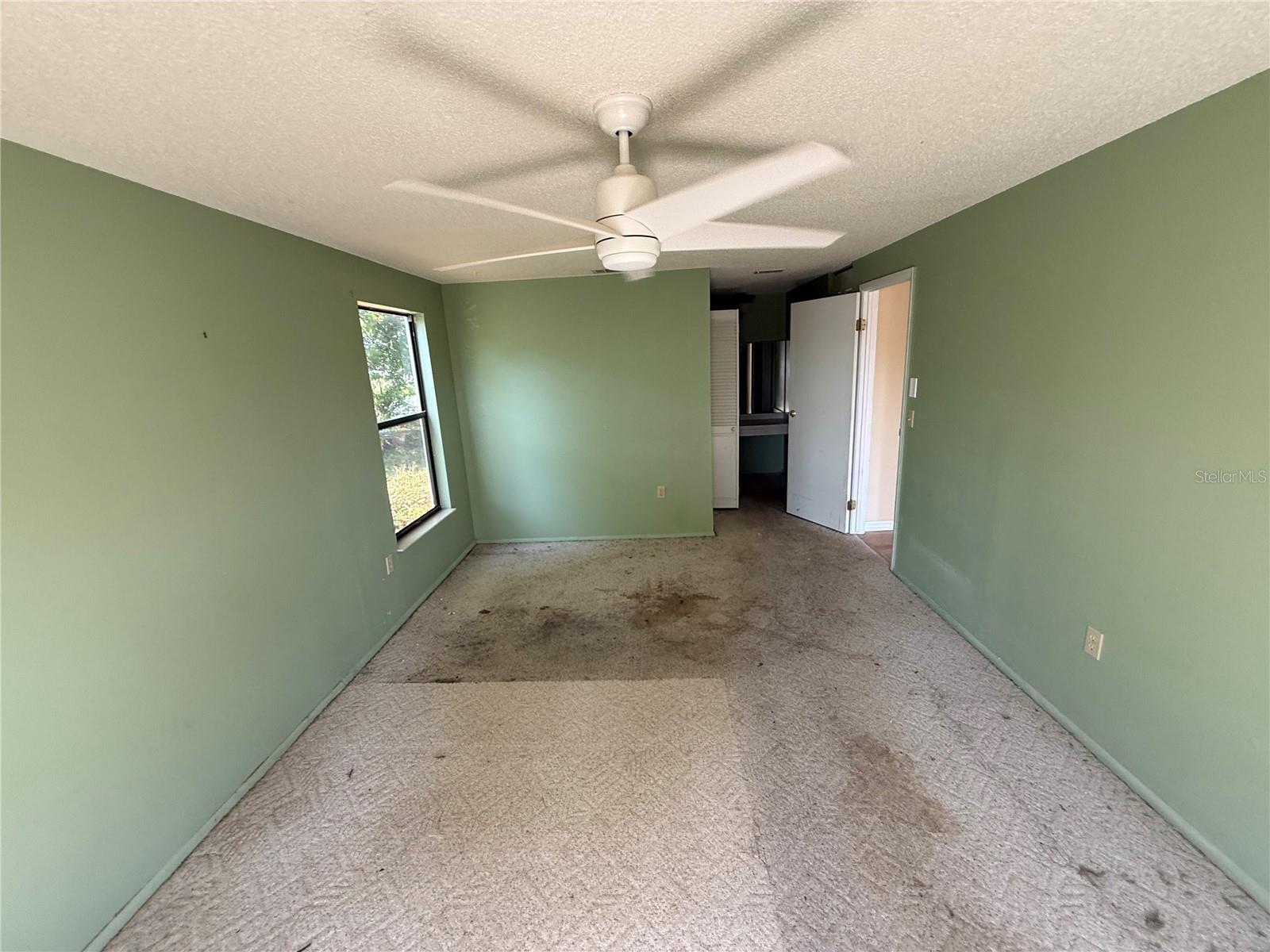 6608 36TH AVENUE DR W, BRADENTON, FL, 34209