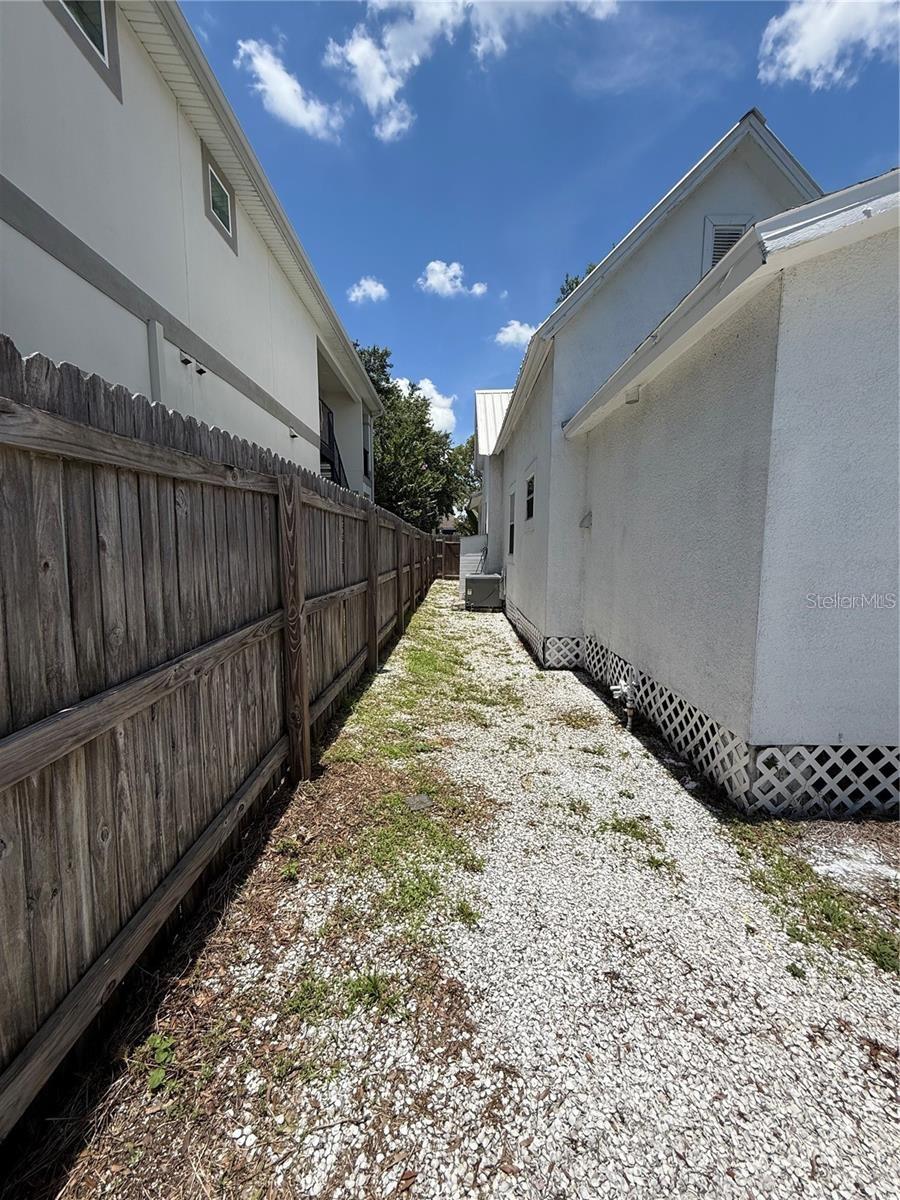 114 W AMELIA AVE, TAMPA, FL, 33602