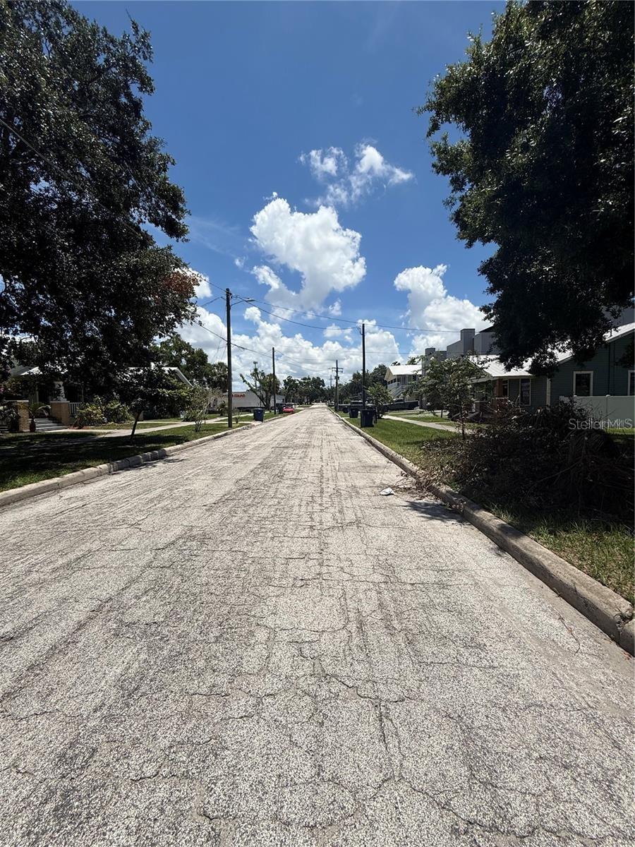 114 W AMELIA AVE, TAMPA, FL, 33602