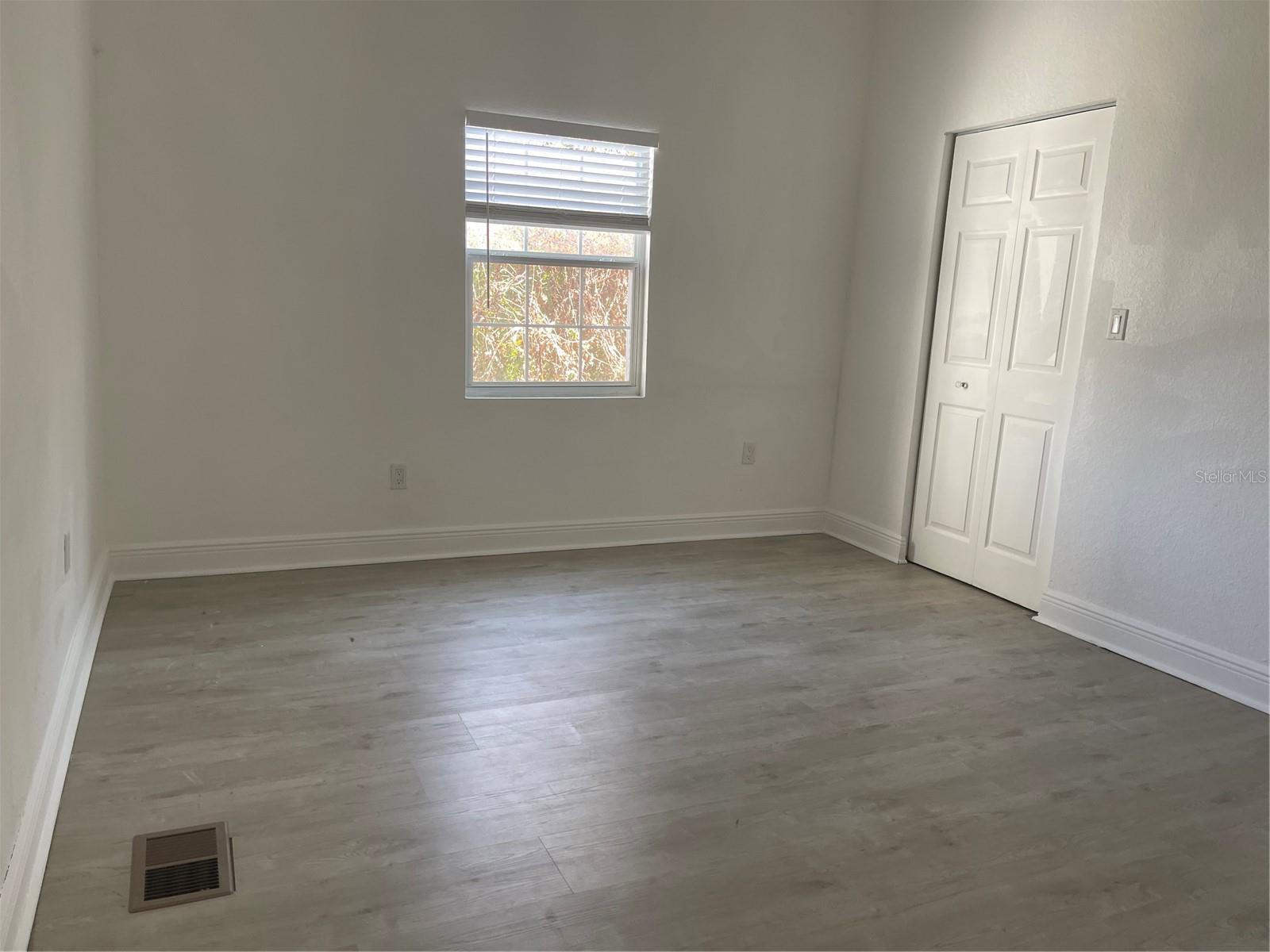 114 W AMELIA AVE, TAMPA, FL, 33602