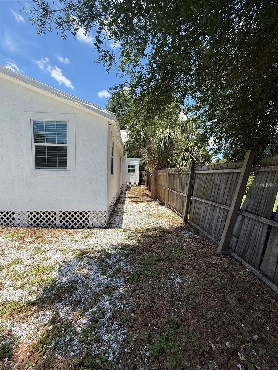 114 W AMELIA AVE, TAMPA, FL, 33602