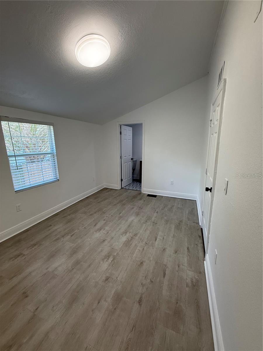 114 W AMELIA AVE, TAMPA, FL, 33602