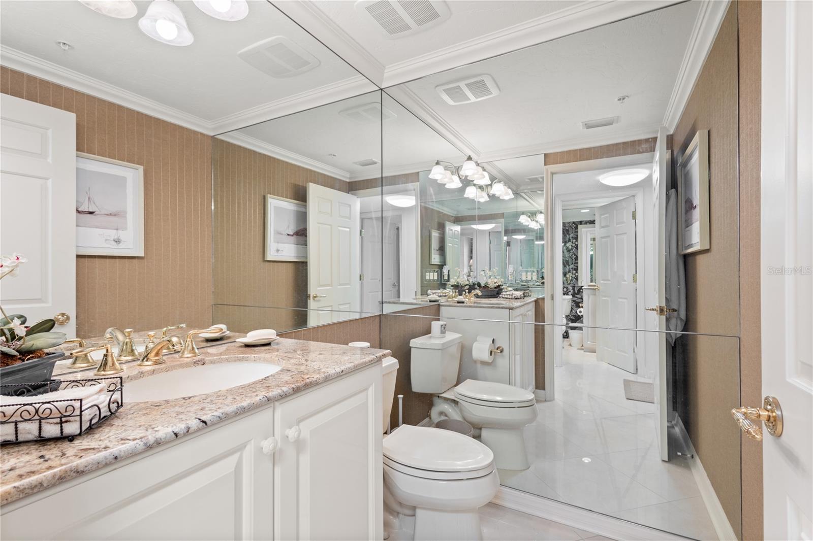 1445 GULF OF MEXICO DR #501, LONGBOAT KEY, FL, 34228