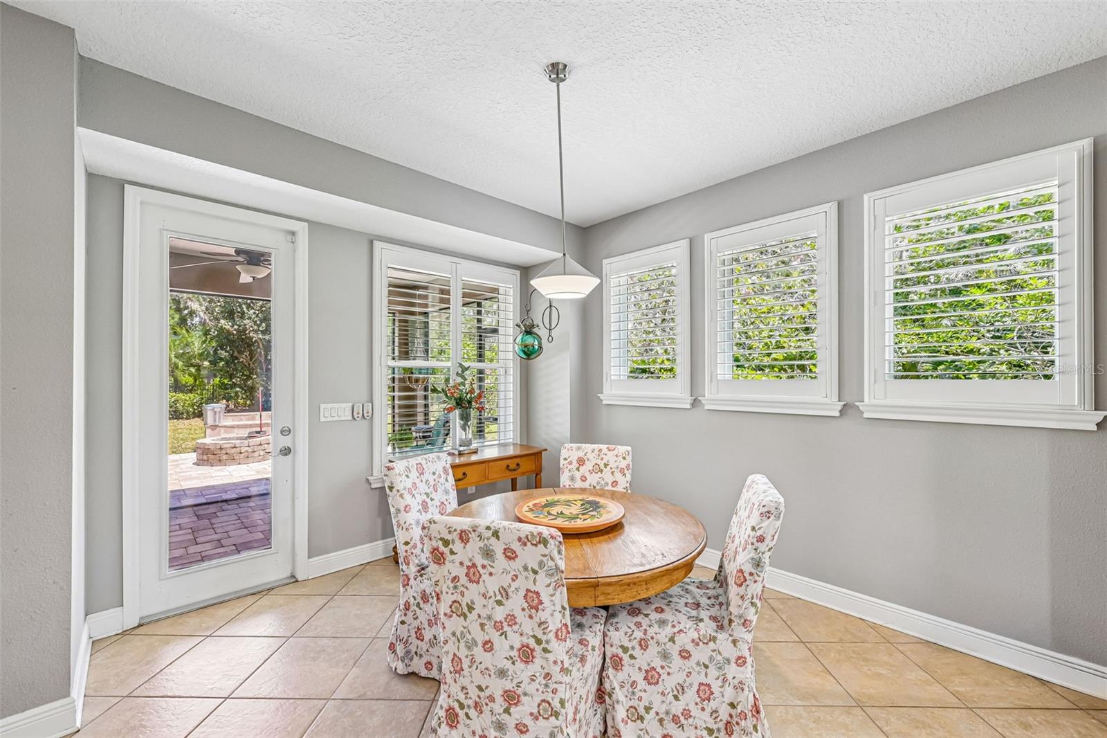 6651 CURRENT DR, APOLLO BEACH, FL, 33572