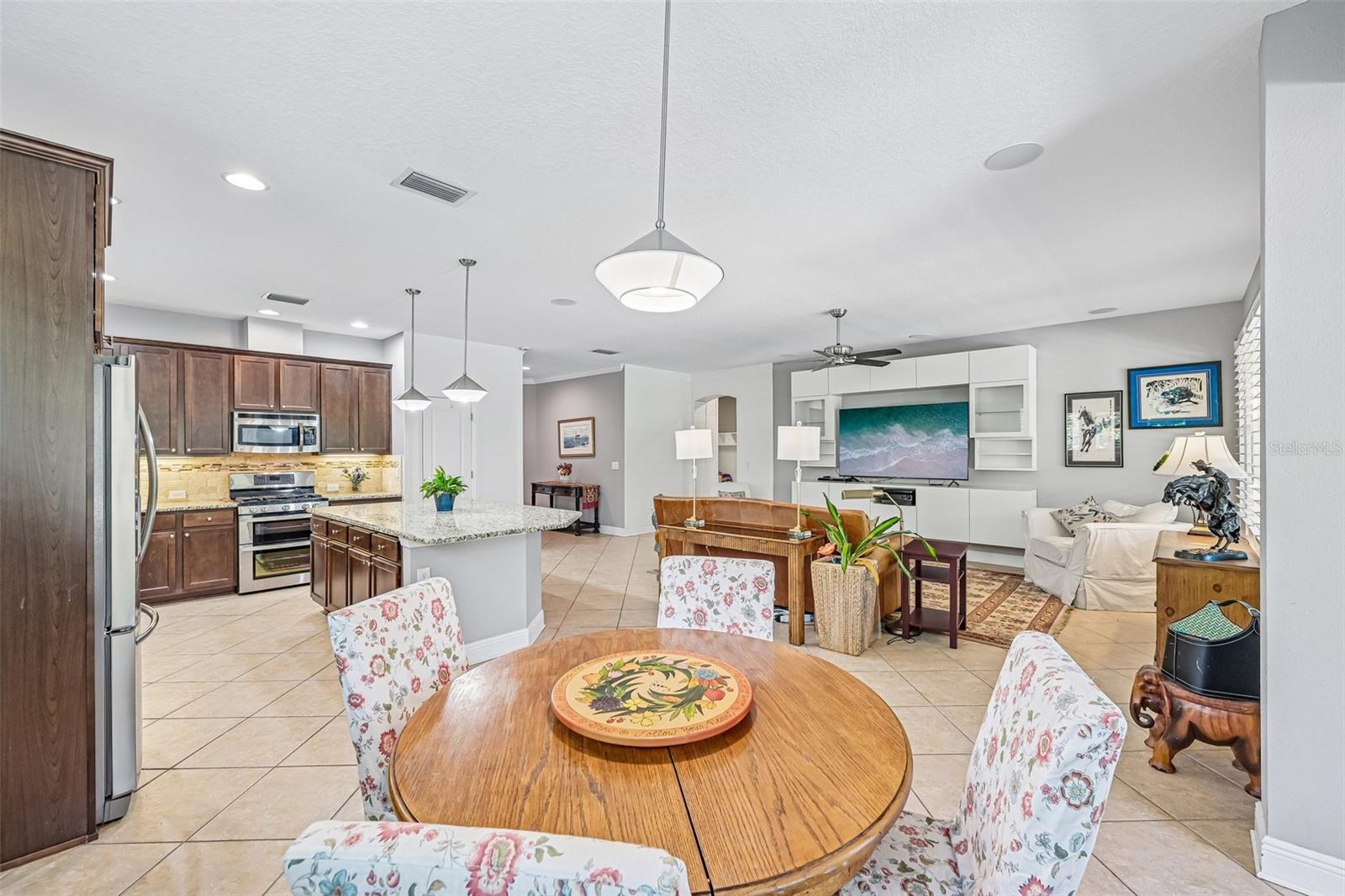 6651 CURRENT DR, APOLLO BEACH, FL, 33572
