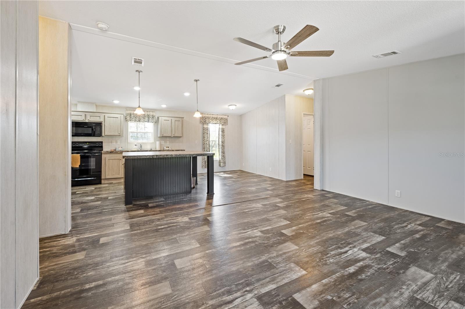 4470 NE 121ST AVE, WILLISTON, FL, 32696