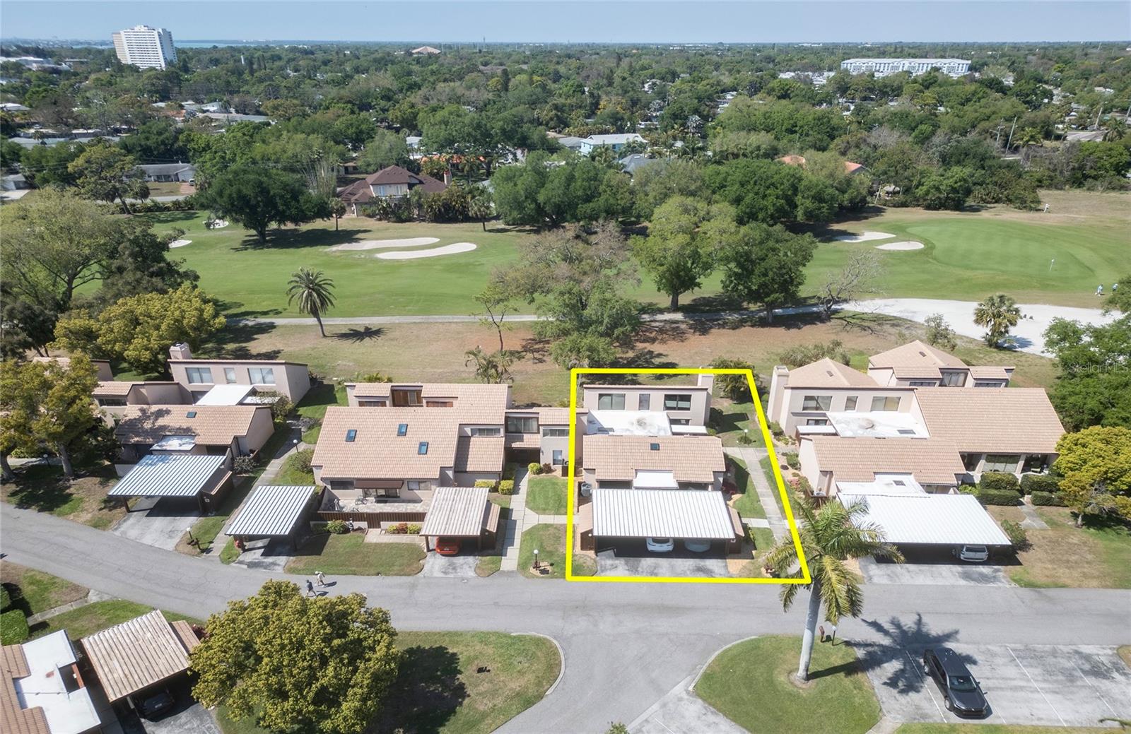 1307 PELICAN CREEK XING #1307, ST PETERSBURG, FL, 33707