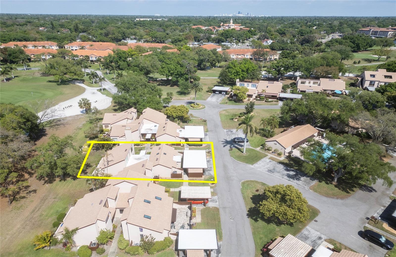 1307 PELICAN CREEK XING #1307, ST PETERSBURG, FL, 33707