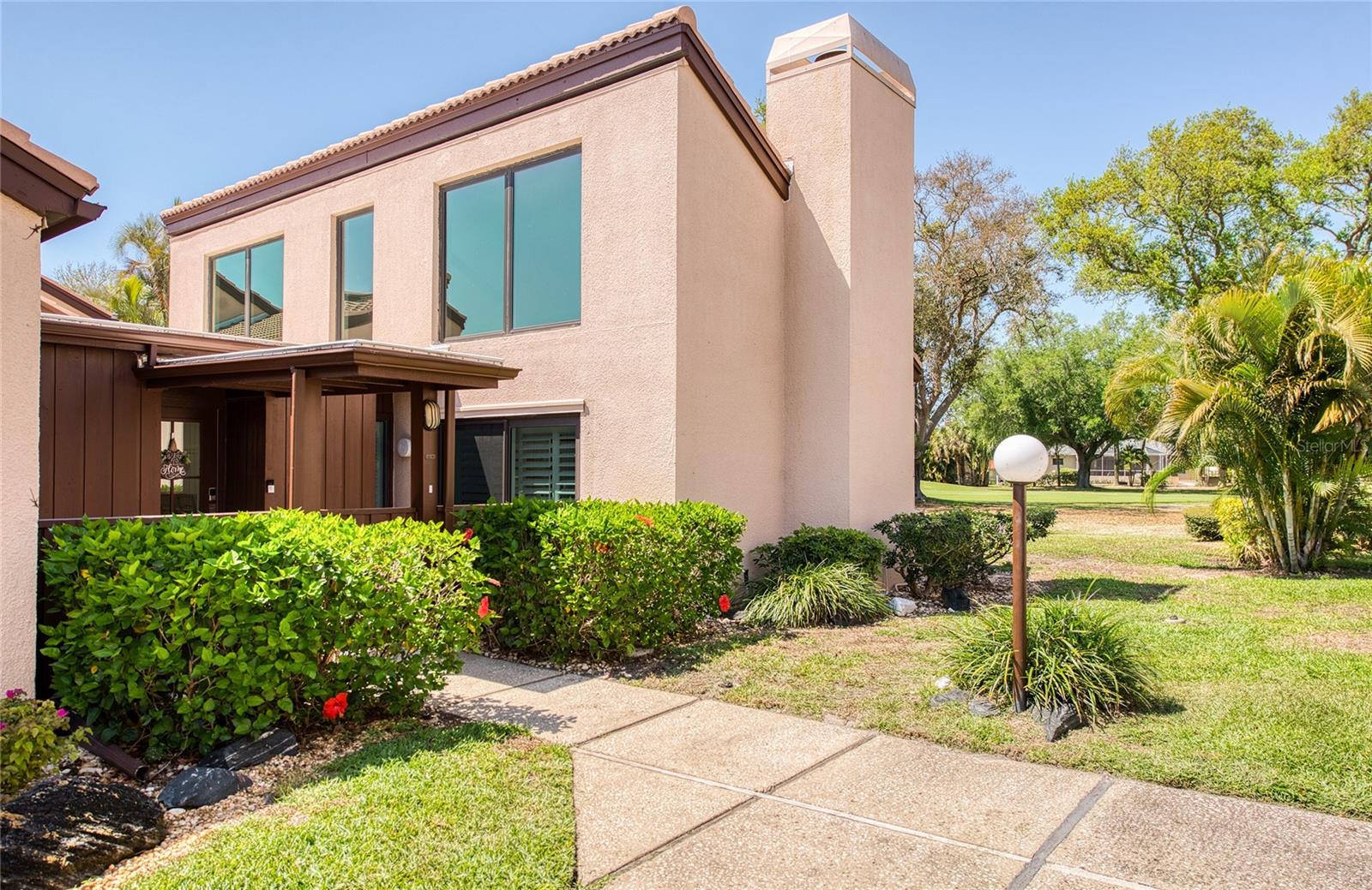 1307 PELICAN CREEK XING #1307, ST PETERSBURG, FL, 33707