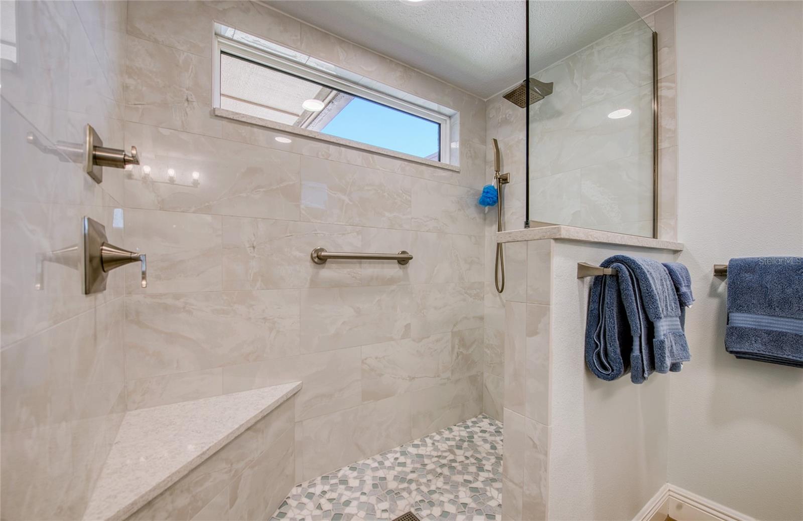 1307 PELICAN CREEK XING #1307, ST PETERSBURG, FL, 33707