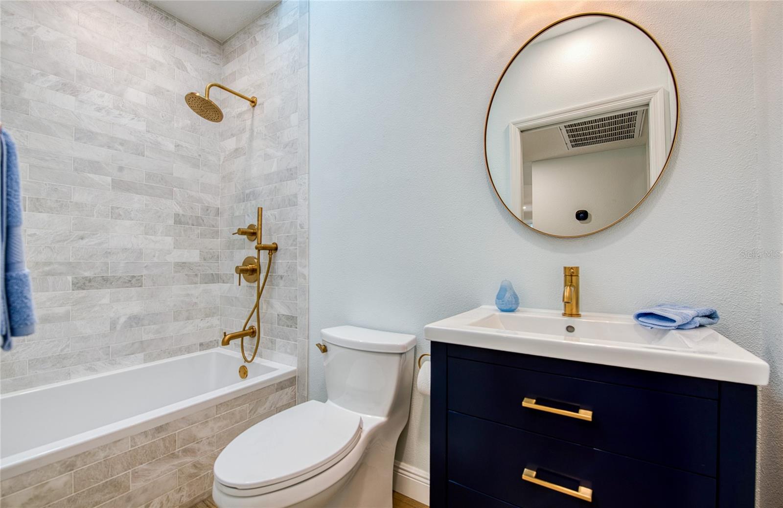 1307 PELICAN CREEK XING #1307, ST PETERSBURG, FL, 33707