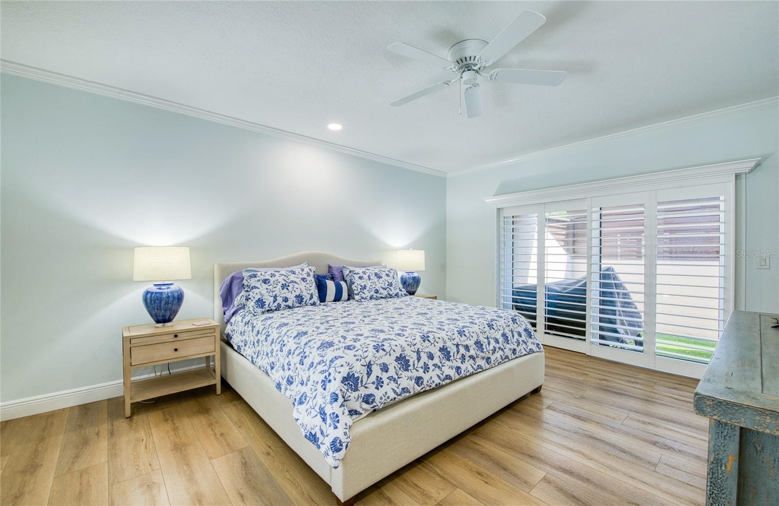 1307 PELICAN CREEK XING #1307, ST PETERSBURG, FL, 33707