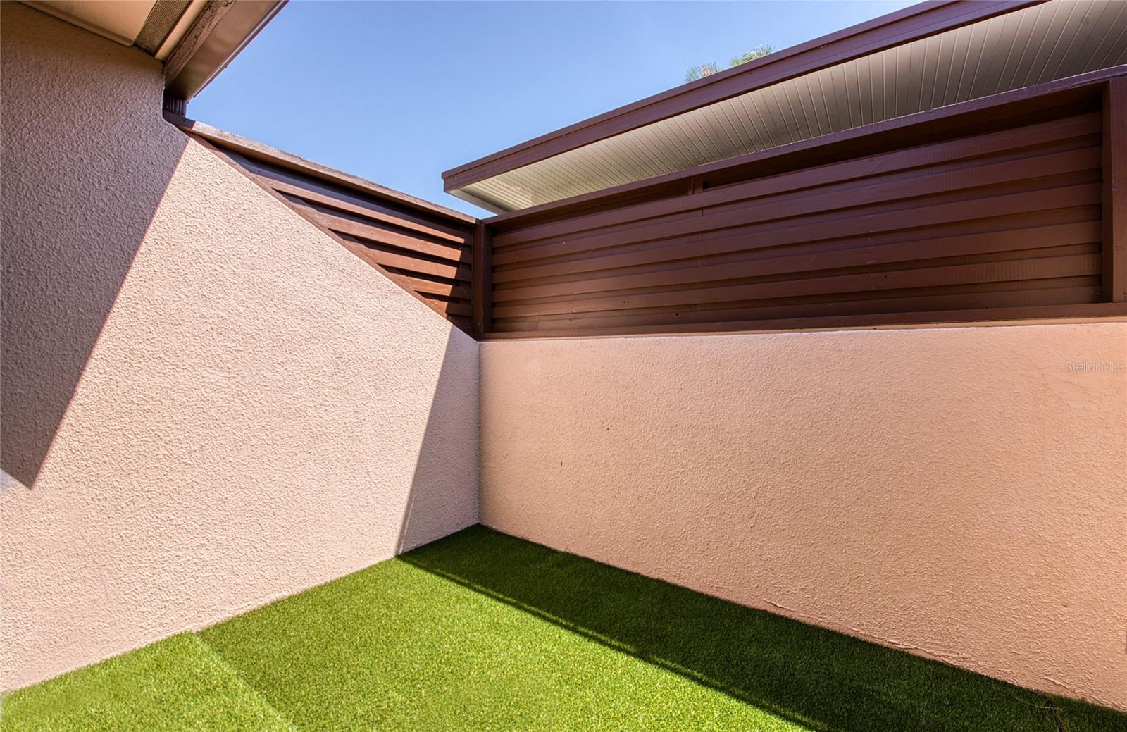 1307 PELICAN CREEK XING #1307, ST PETERSBURG, FL, 33707