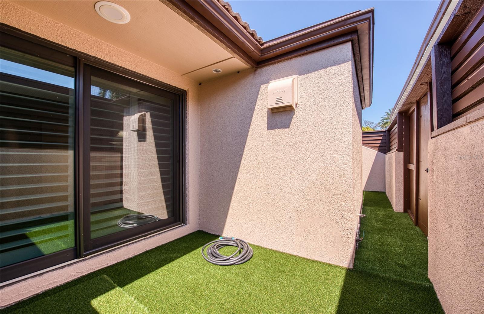 1307 PELICAN CREEK XING #1307, ST PETERSBURG, FL, 33707