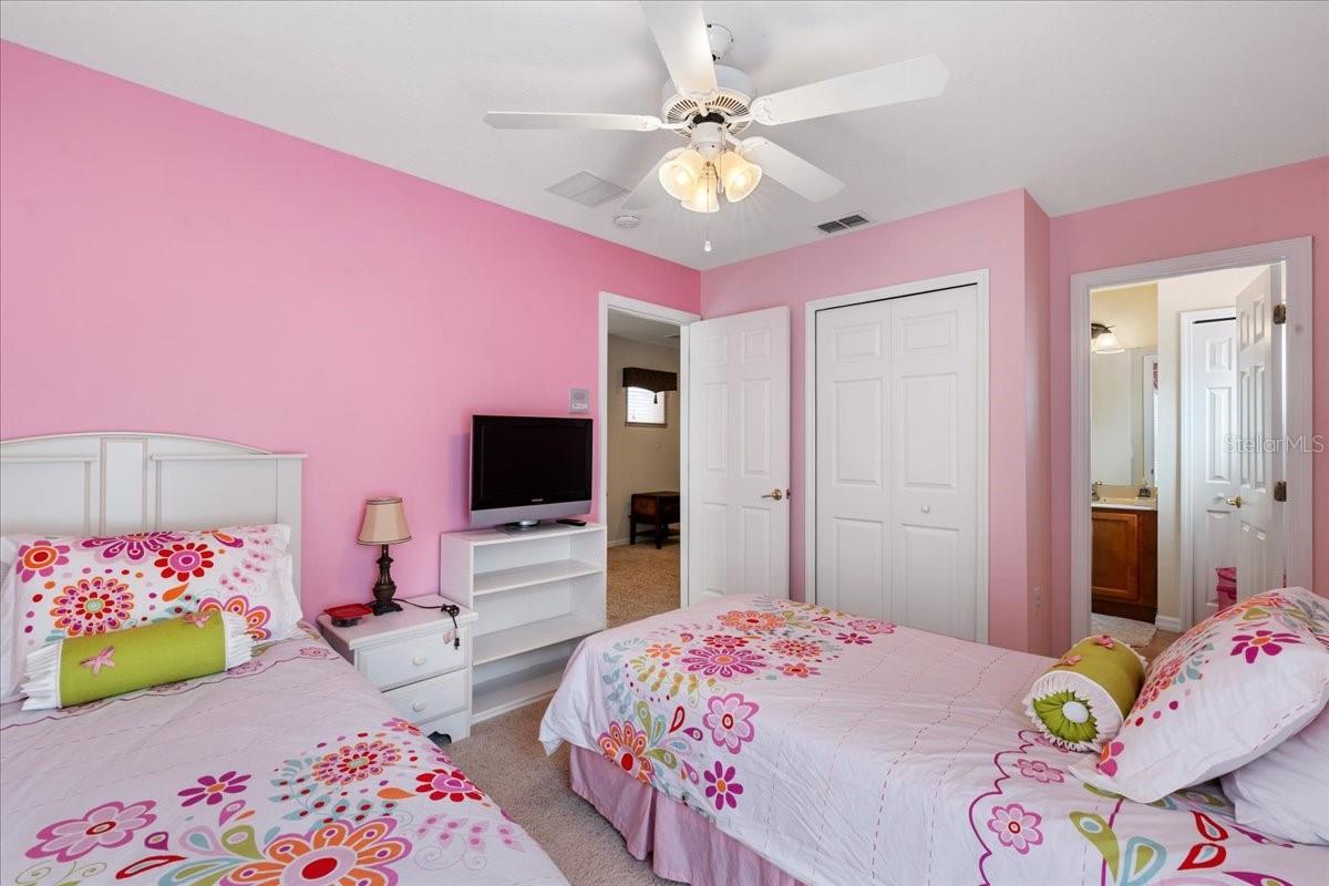 141 ORANGE COSMOS BLVD, DAVENPORT, FL, 33837