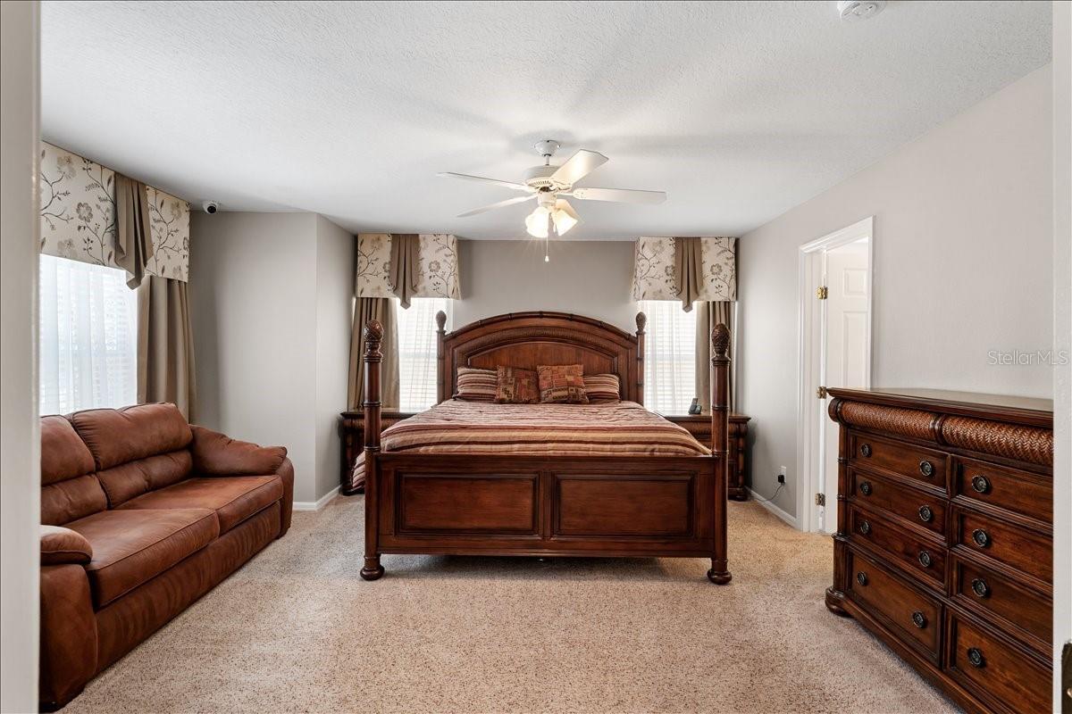 141 ORANGE COSMOS BLVD, DAVENPORT, FL, 33837