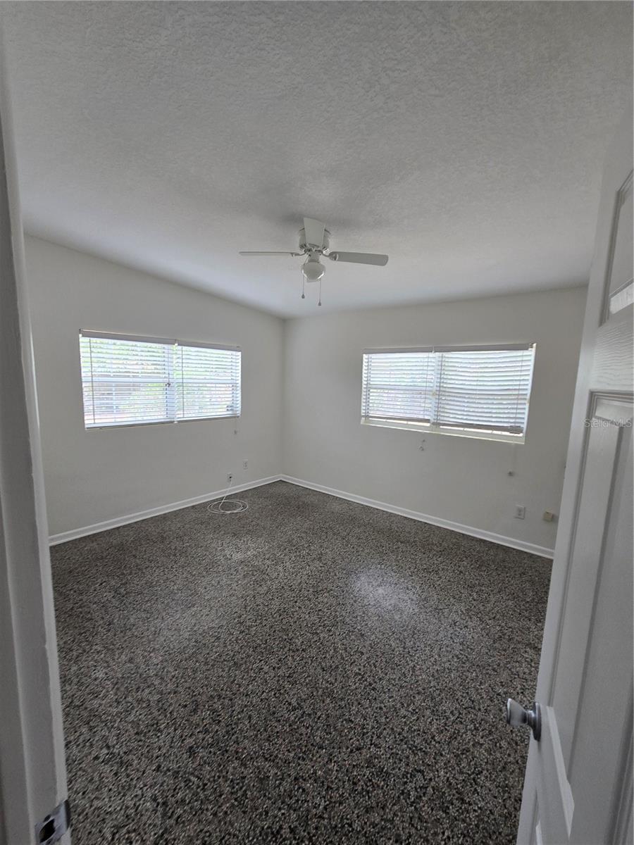 1500 ROSCOMARE AVE, ORLANDO, FL, 32806