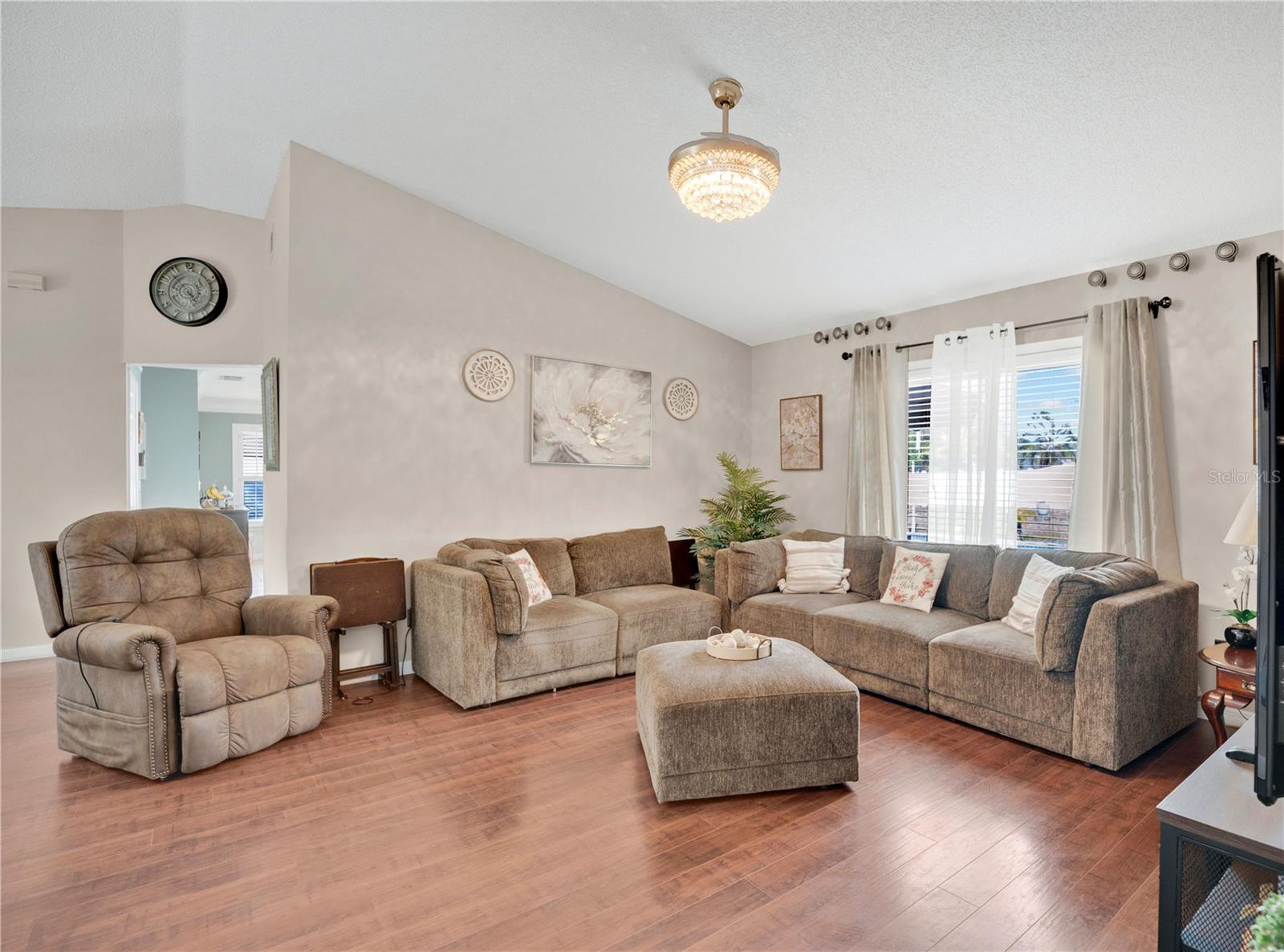 985 HEMINGWAY DR, DELTONA, FL, 32725