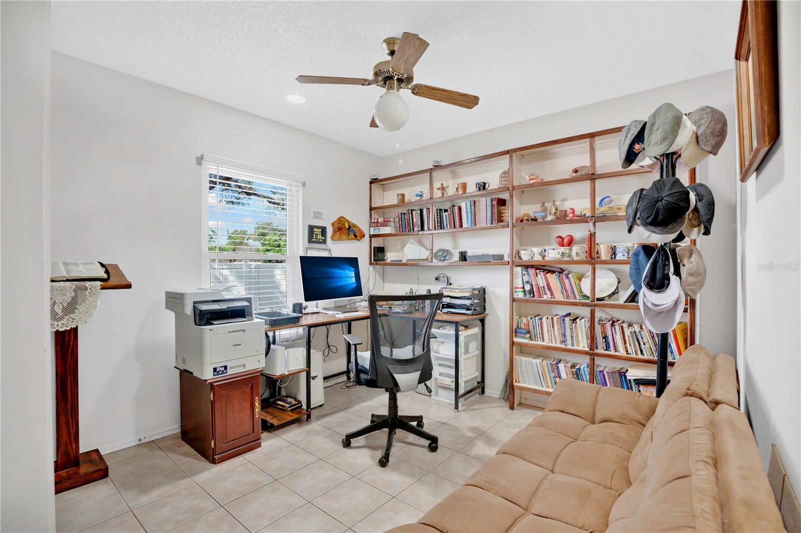 985 HEMINGWAY DR, DELTONA, FL, 32725