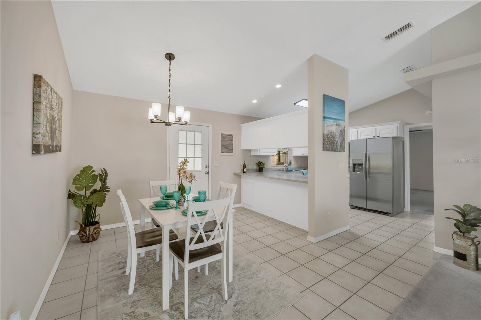 909 N MOBLEY ST, PLANT CITY, FL, 33563