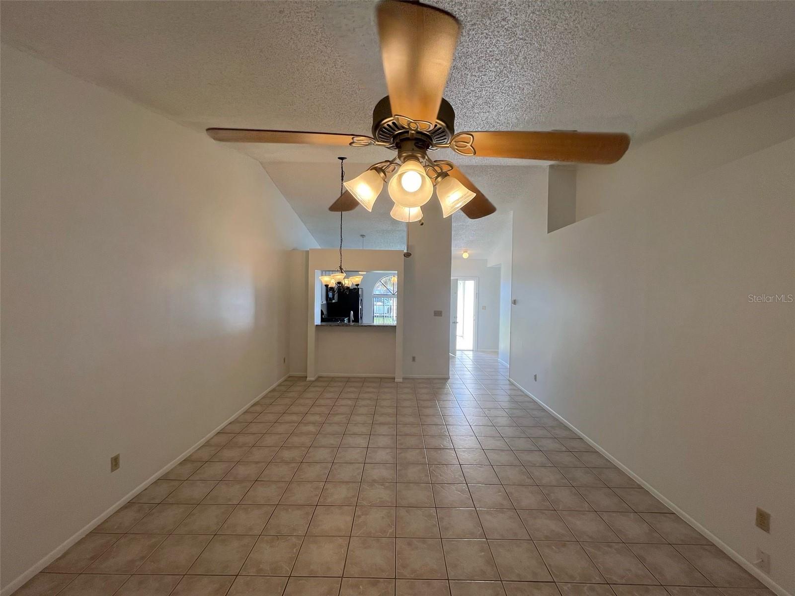 3160 SMOKE SIGNAL CIR, KISSIMMEE, FL, 34746
