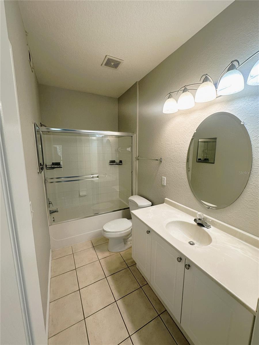 2525 LANCIEN CT #2, ORLANDO, FL, 32826