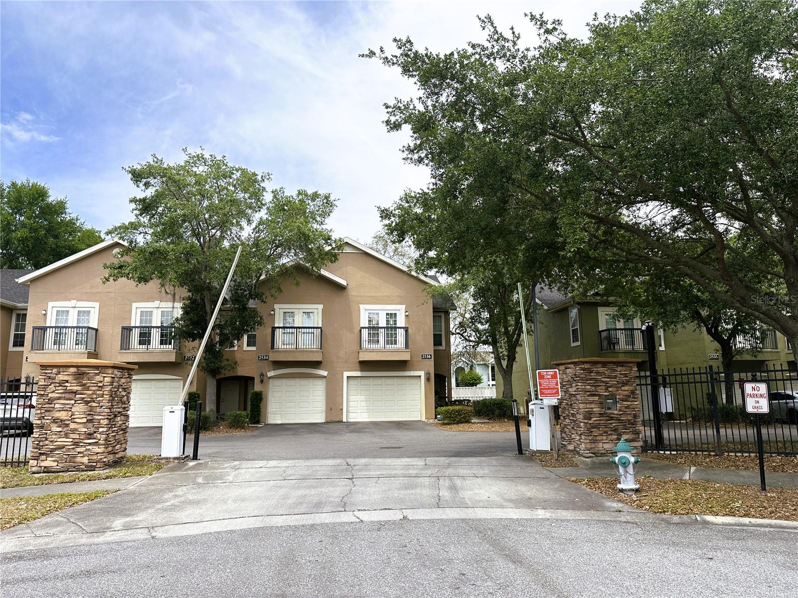2525 LANCIEN CT #2, ORLANDO, FL, 32826