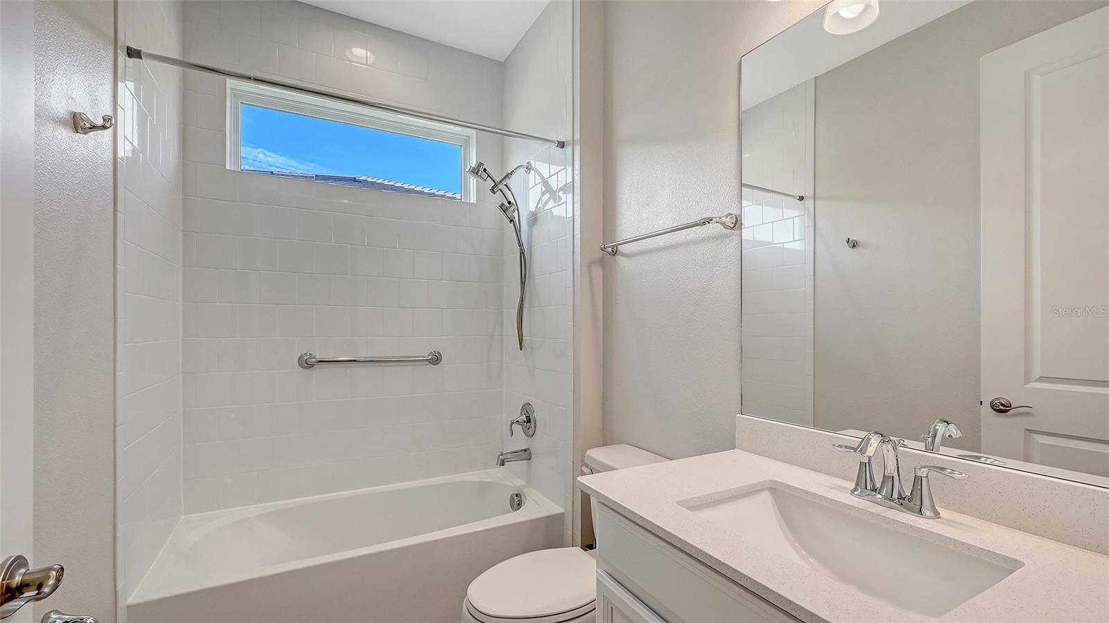 5521 BLUE WATER BLVD, SARASOTA, FL, 34238
