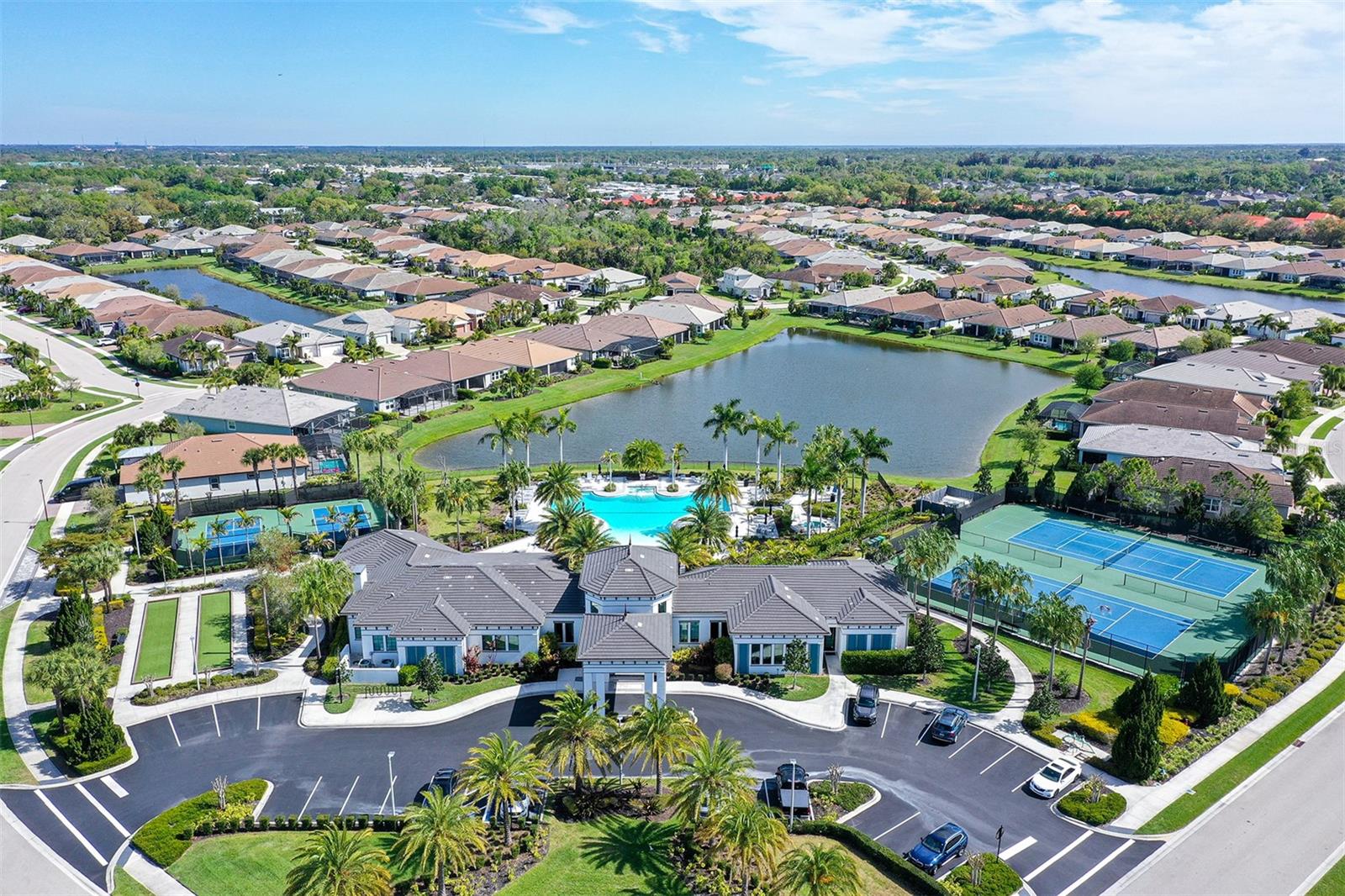 5521 BLUE WATER BLVD, SARASOTA, FL, 34238