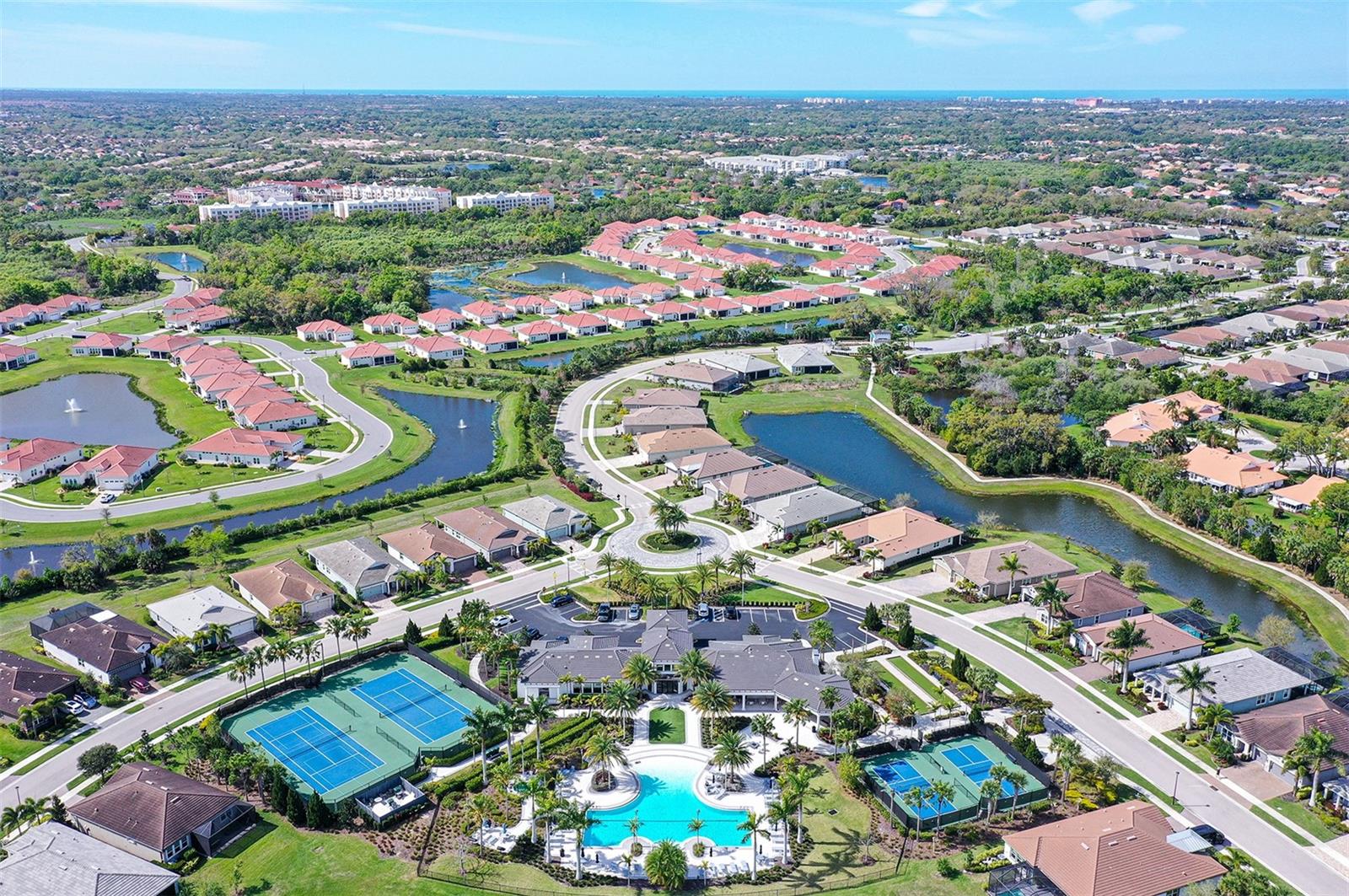 5521 BLUE WATER BLVD, SARASOTA, FL, 34238