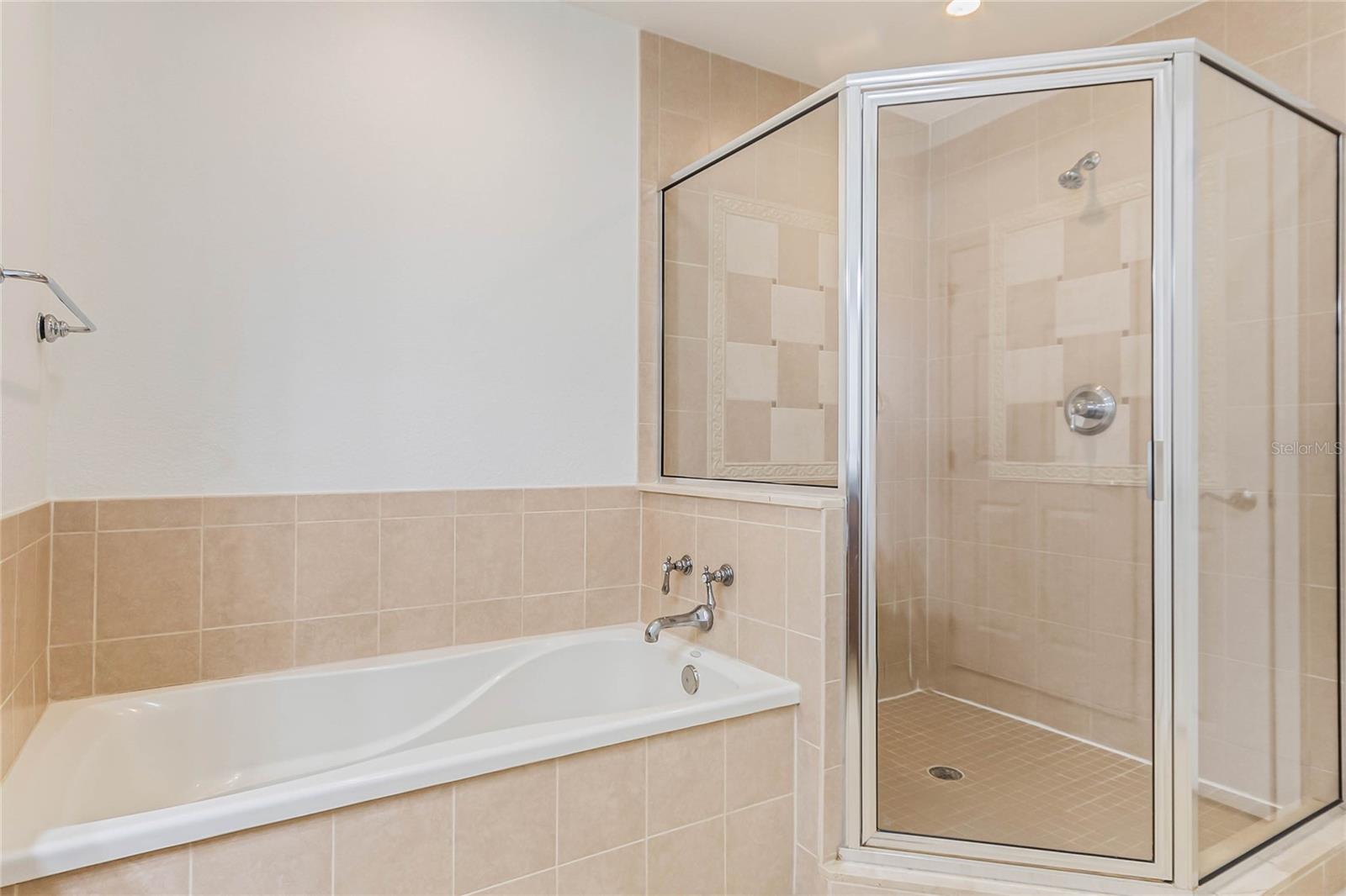 1102 SUNSET VIEW CIR #103, REUNION, FL, 34747