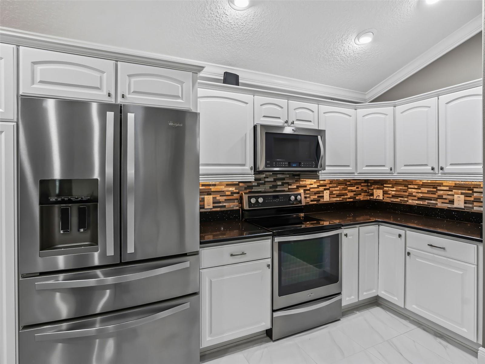 3556 MISTLETOE CT, THE VILLAGES, FL, 32163