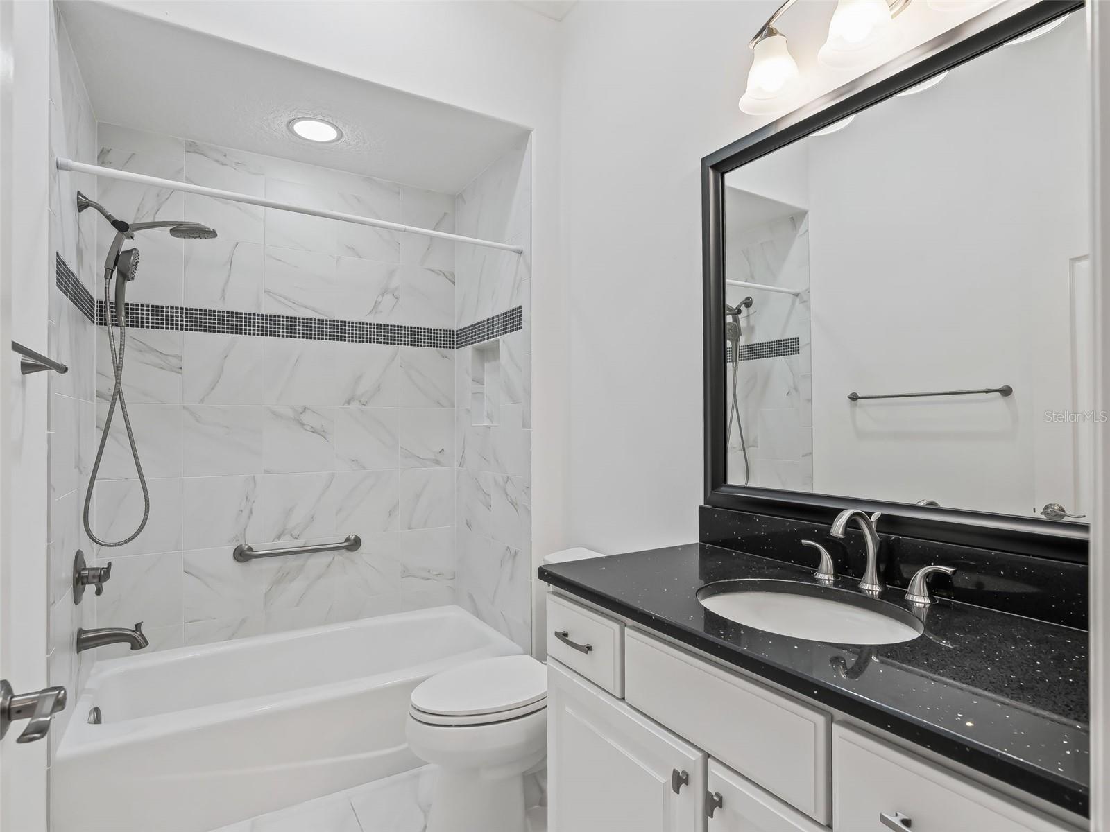 3556 MISTLETOE CT, THE VILLAGES, FL, 32163