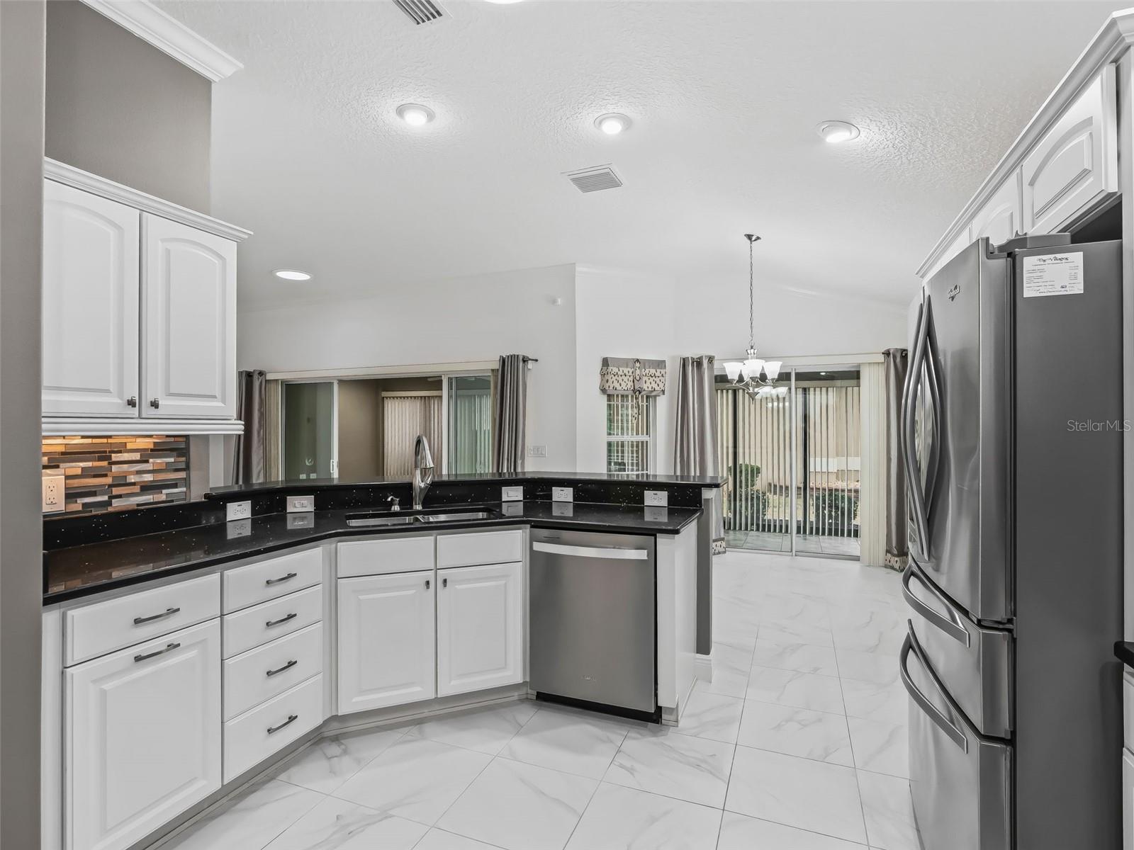 3556 MISTLETOE CT, THE VILLAGES, FL, 32163