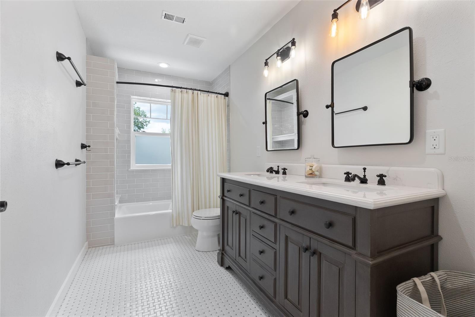 5534 BAYBROOK AVE, ORLANDO, FL, 32819