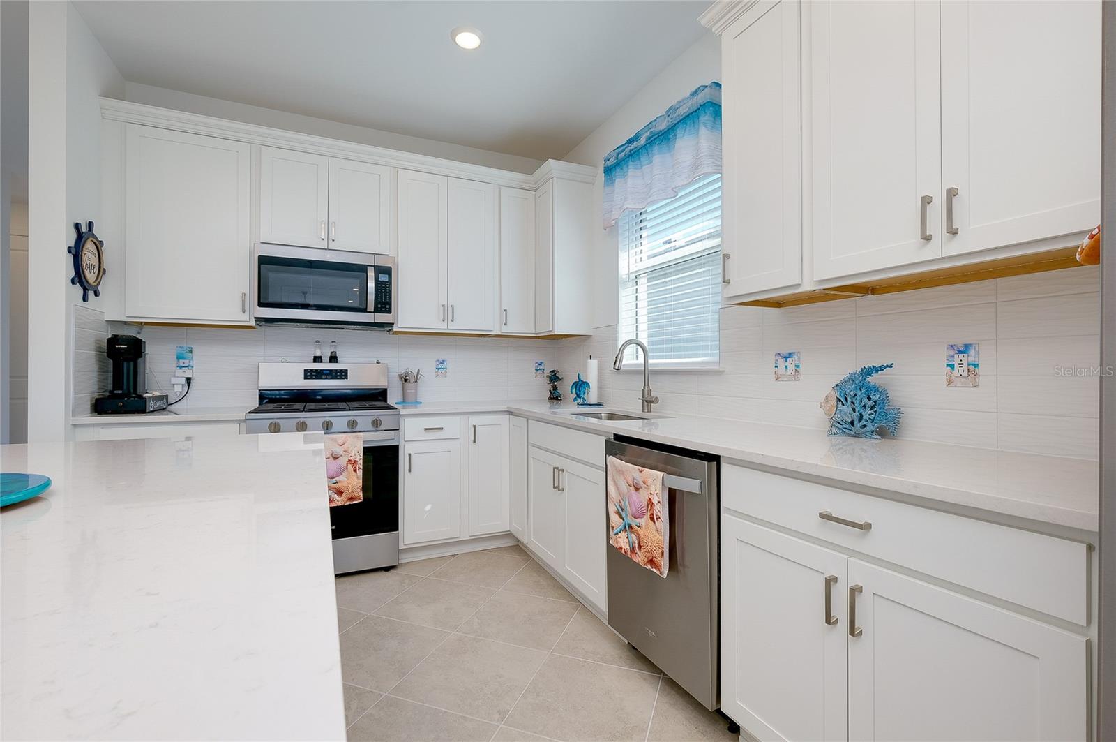 10495 ABACO FALLS DR, ENGLEWOOD, FL, 34223