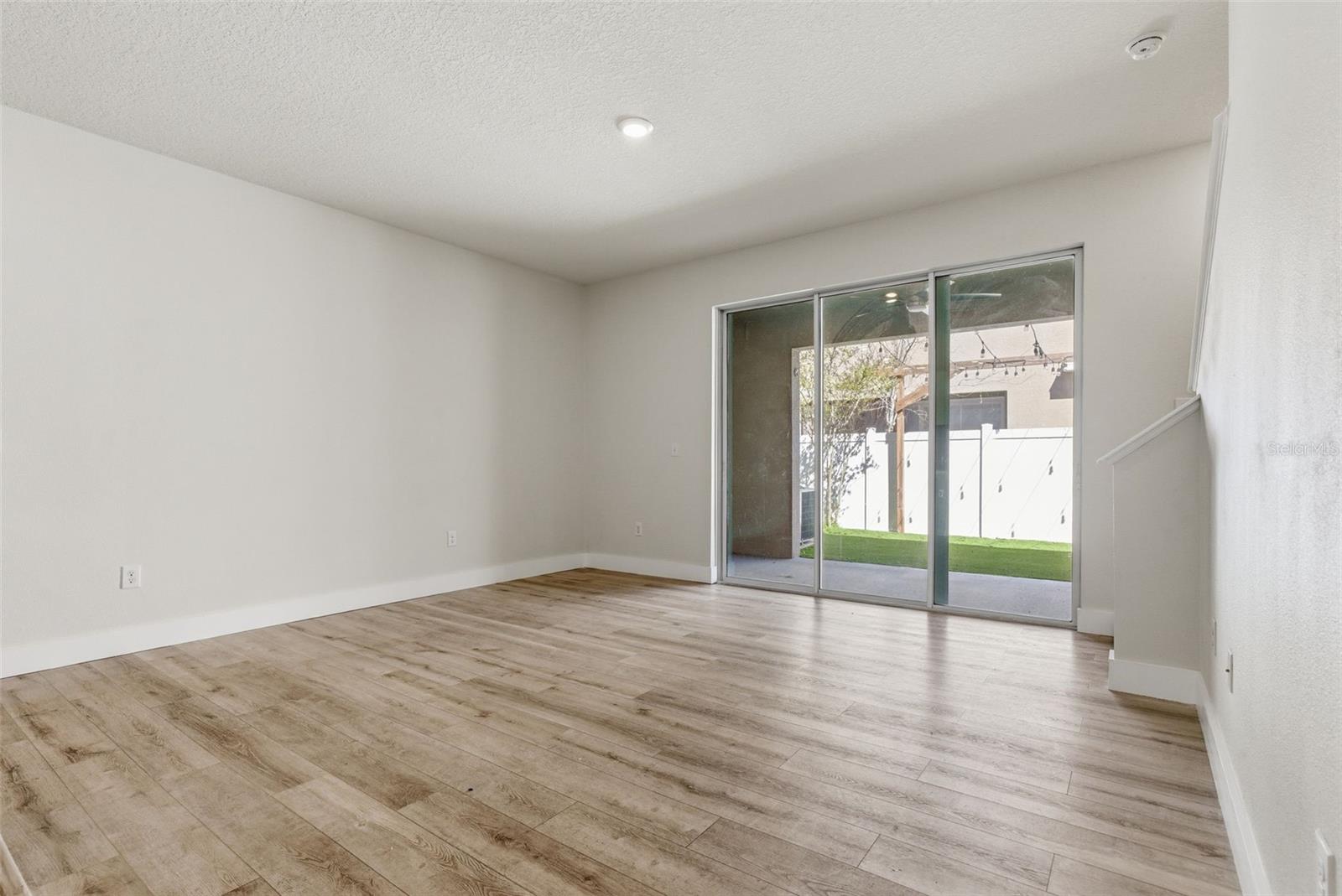 424 NEWMONT CIR, RUSKIN, FL, 33570