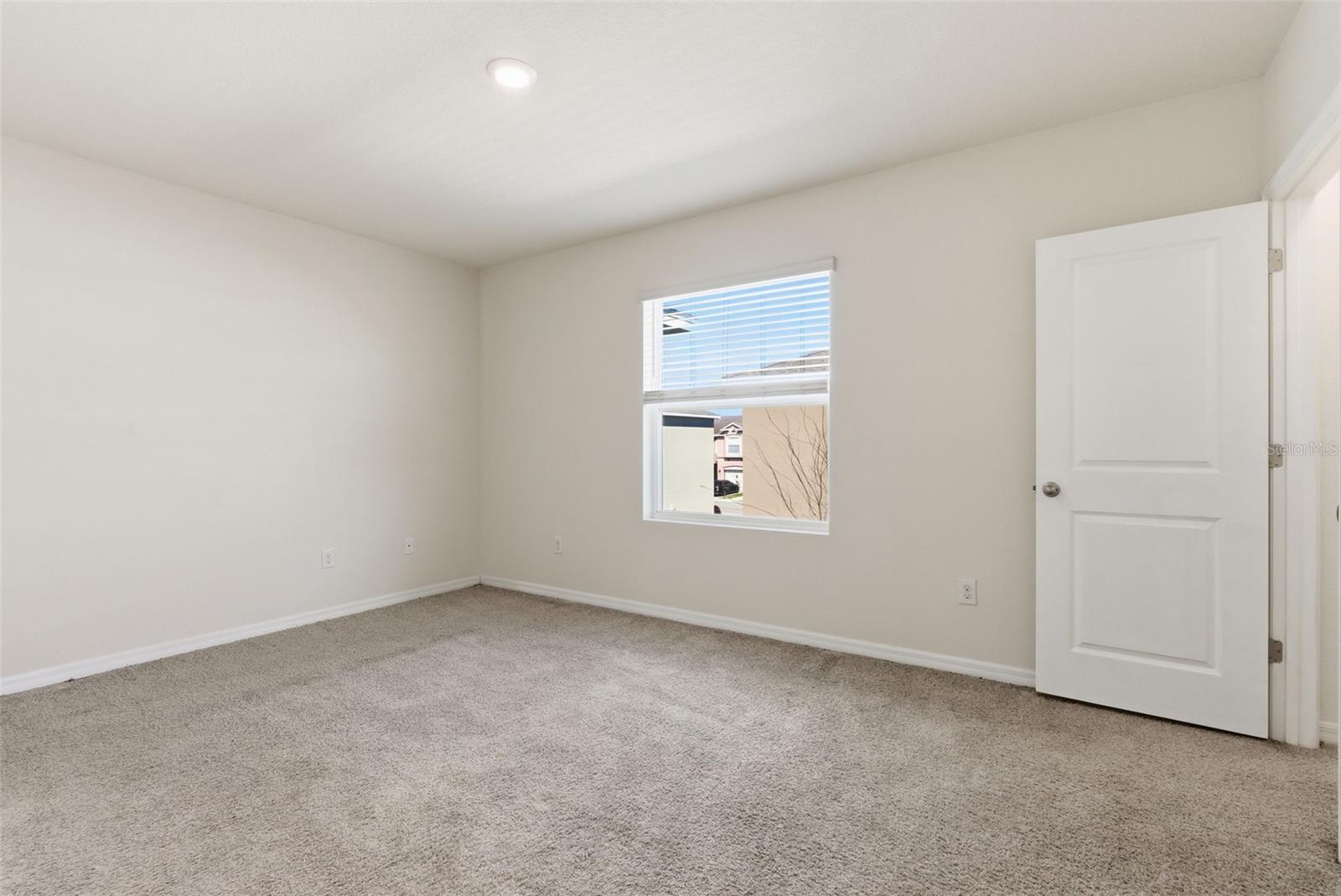 424 NEWMONT CIR, RUSKIN, FL, 33570