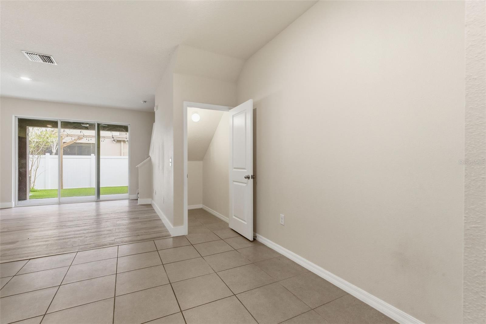 424 NEWMONT CIR, RUSKIN, FL, 33570