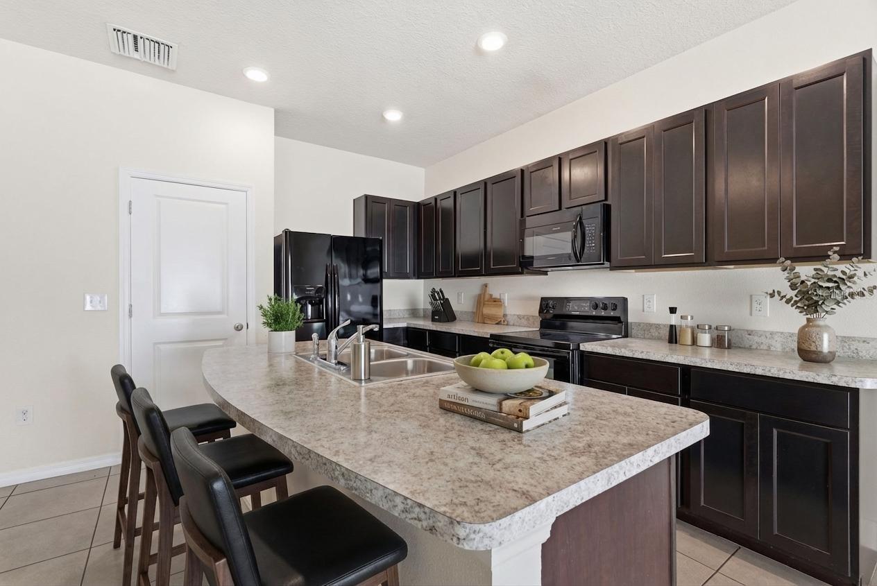 424 NEWMONT CIR, RUSKIN, FL, 33570