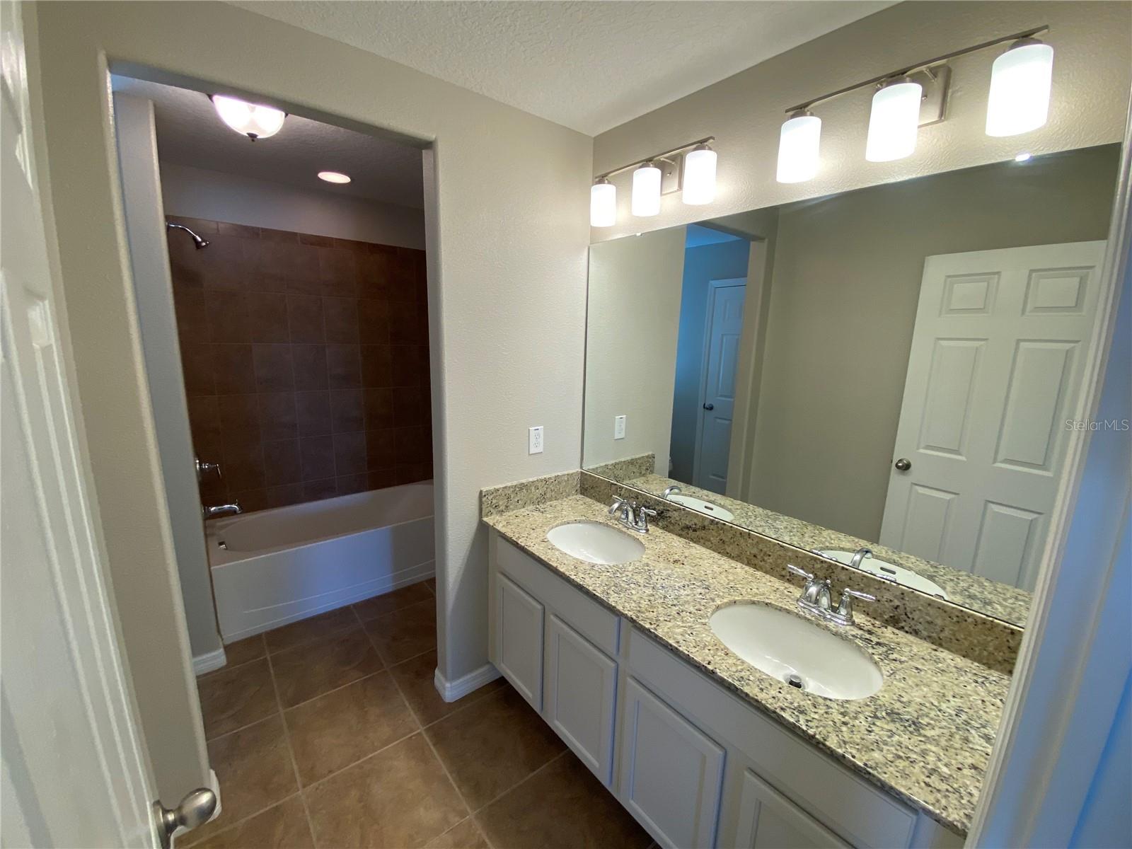 4408 BREEZE ISLE LN, KISSIMMEE, FL, 34744